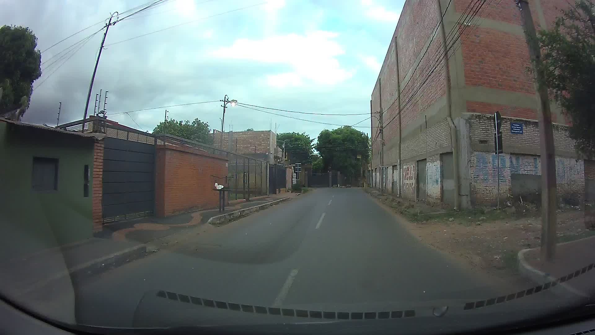 Street view near MOTEL GUARANÍ, Fernando de la Mora — © ancho85 (CC BY-SA · Mapillary)