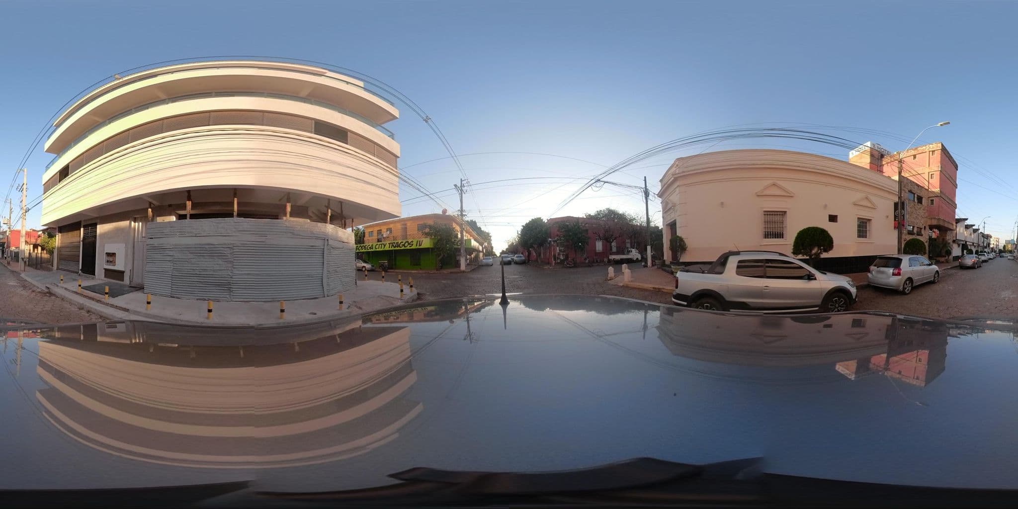 Street view near Hotel Yvytyrusu, Villarrica — © juliaoporto (CC BY-SA · Mapillary)