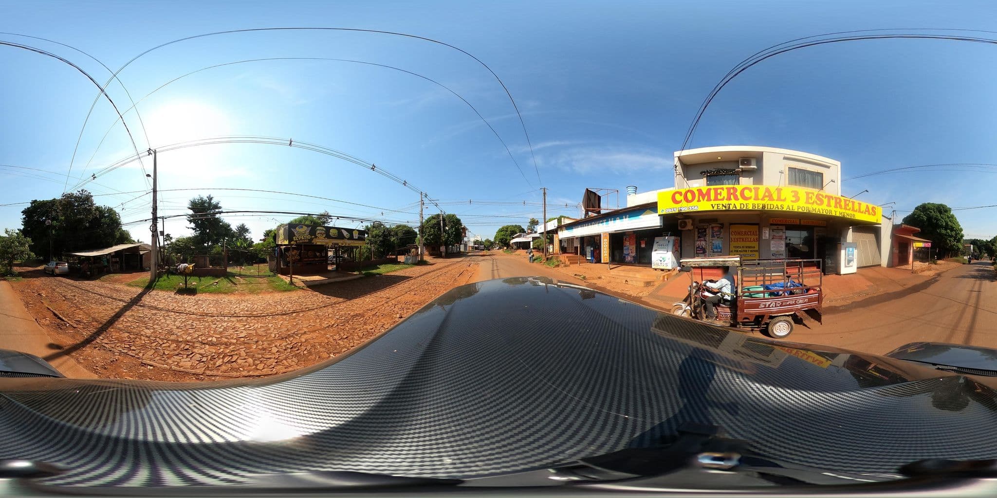Street view near HG Tower Hotel, Ciudad del Este — © silarfer (CC BY-SA · Mapillary)