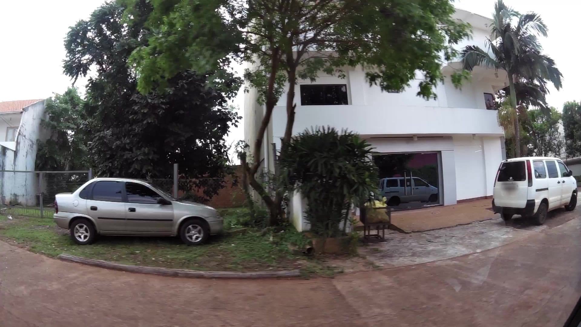 Street view near Alto Este Apart Hotel, Ciudad del Este — © kaartcam (CC BY-SA · Mapillary)
