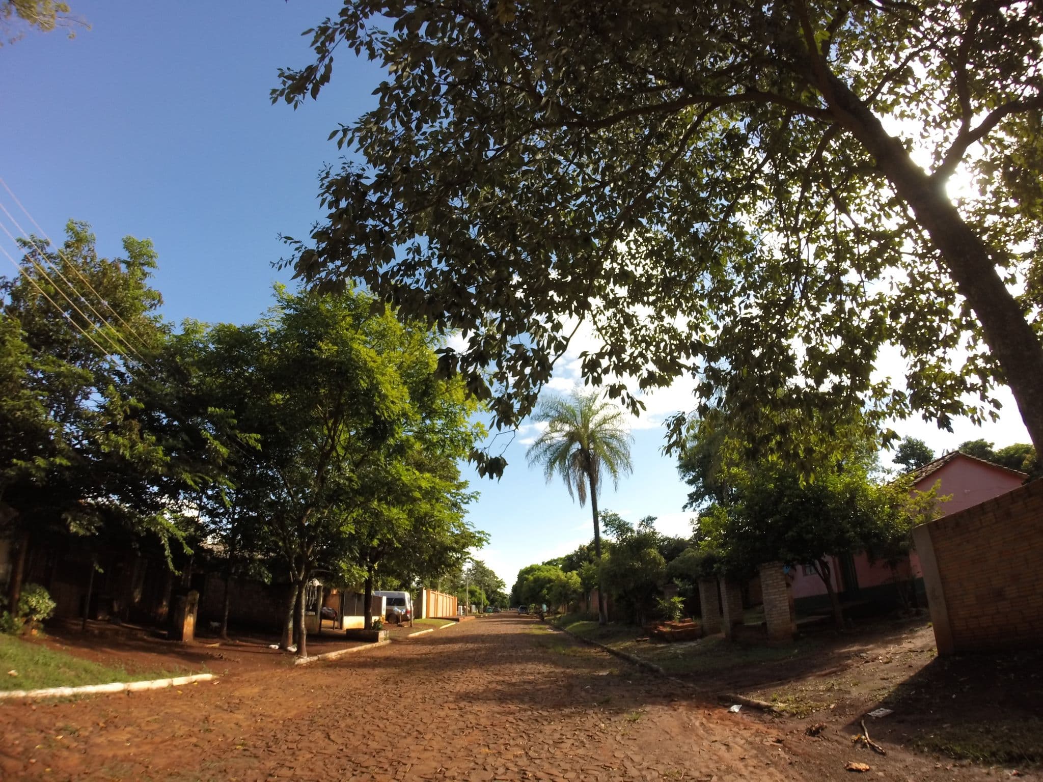 Street view near Hospedaje La Costanera, Ciudad del Este — © adrianitaga28 (CC BY-SA · Mapillary)