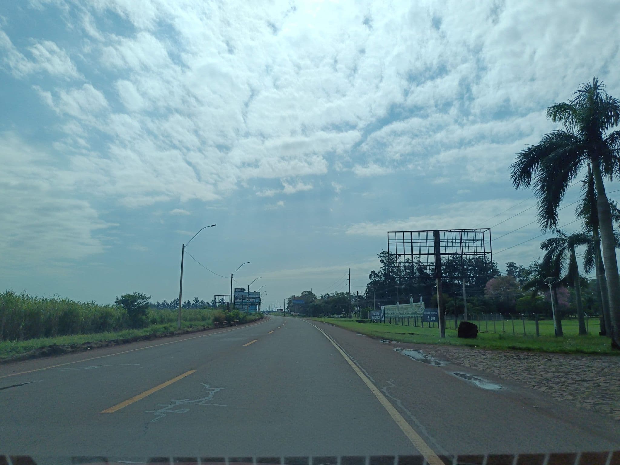 Street view near Motel YouTube, Ciudad del Este — © CONSORCIOVIAL (CC BY-SA · Mapillary)