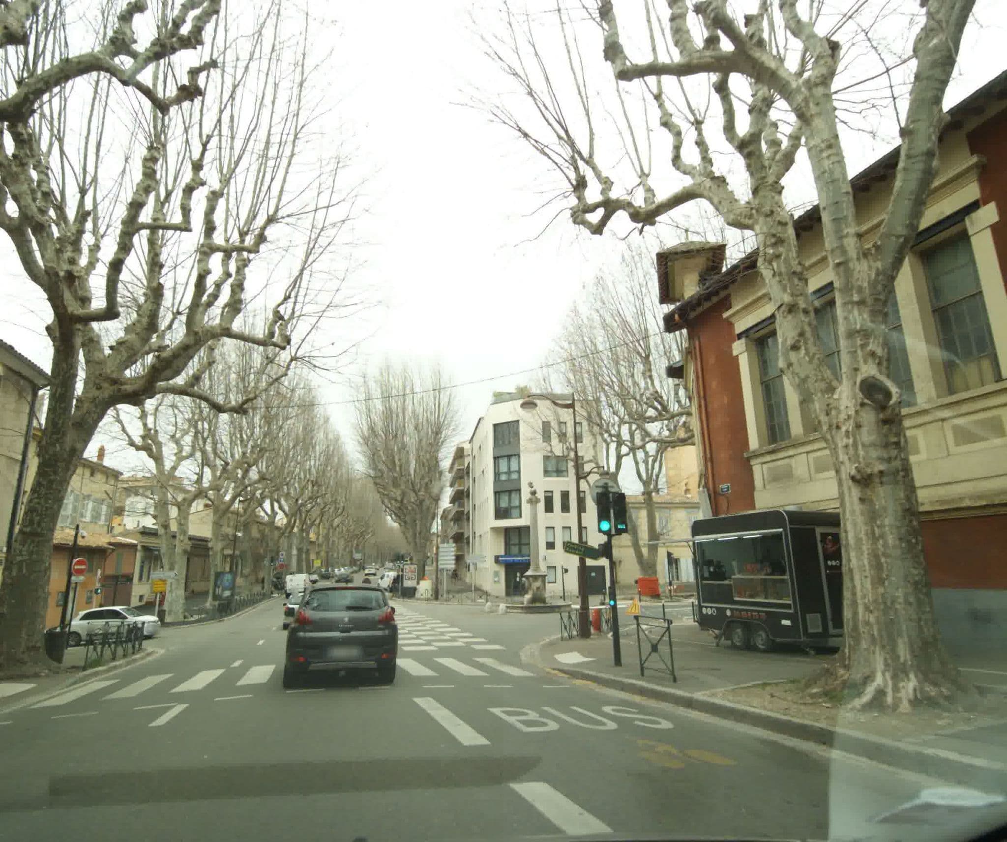 Street view near Hotel des Arts, Aix-en-Provence — © sogefi (CC BY-SA · Mapillary)