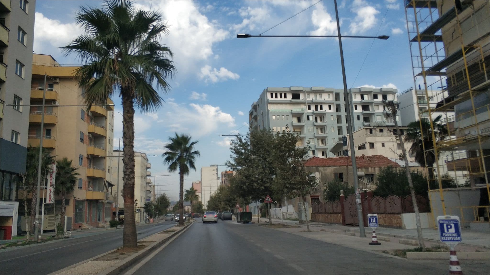 Street view near Villa Verde, Durrës — © freddouhelk (CC BY-SA · Mapillary)