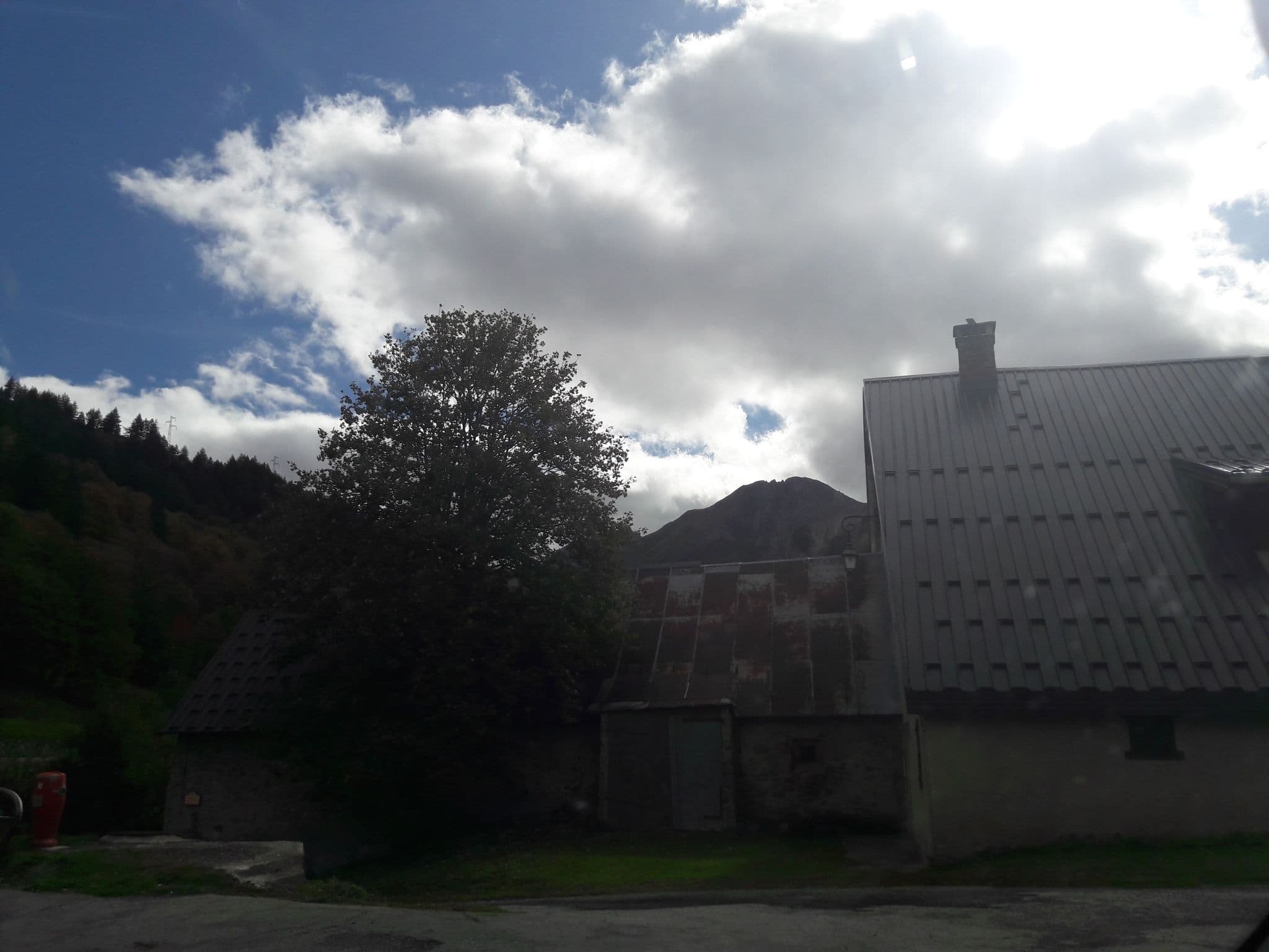 Street view near La Barmette, Valloire