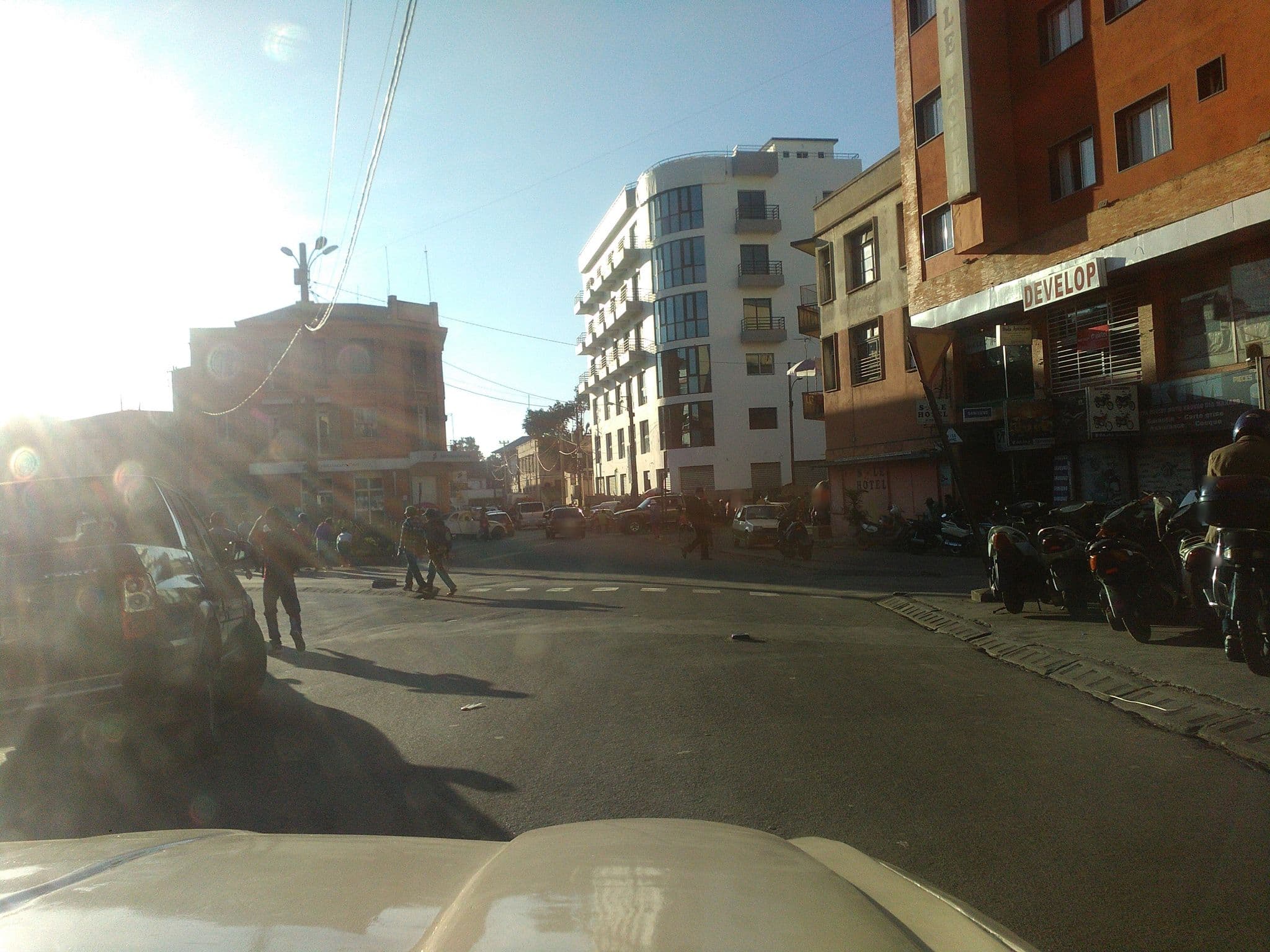 Street view near Sole Hotel, Antananarivo — © eric_s (CC BY-SA · Mapillary)