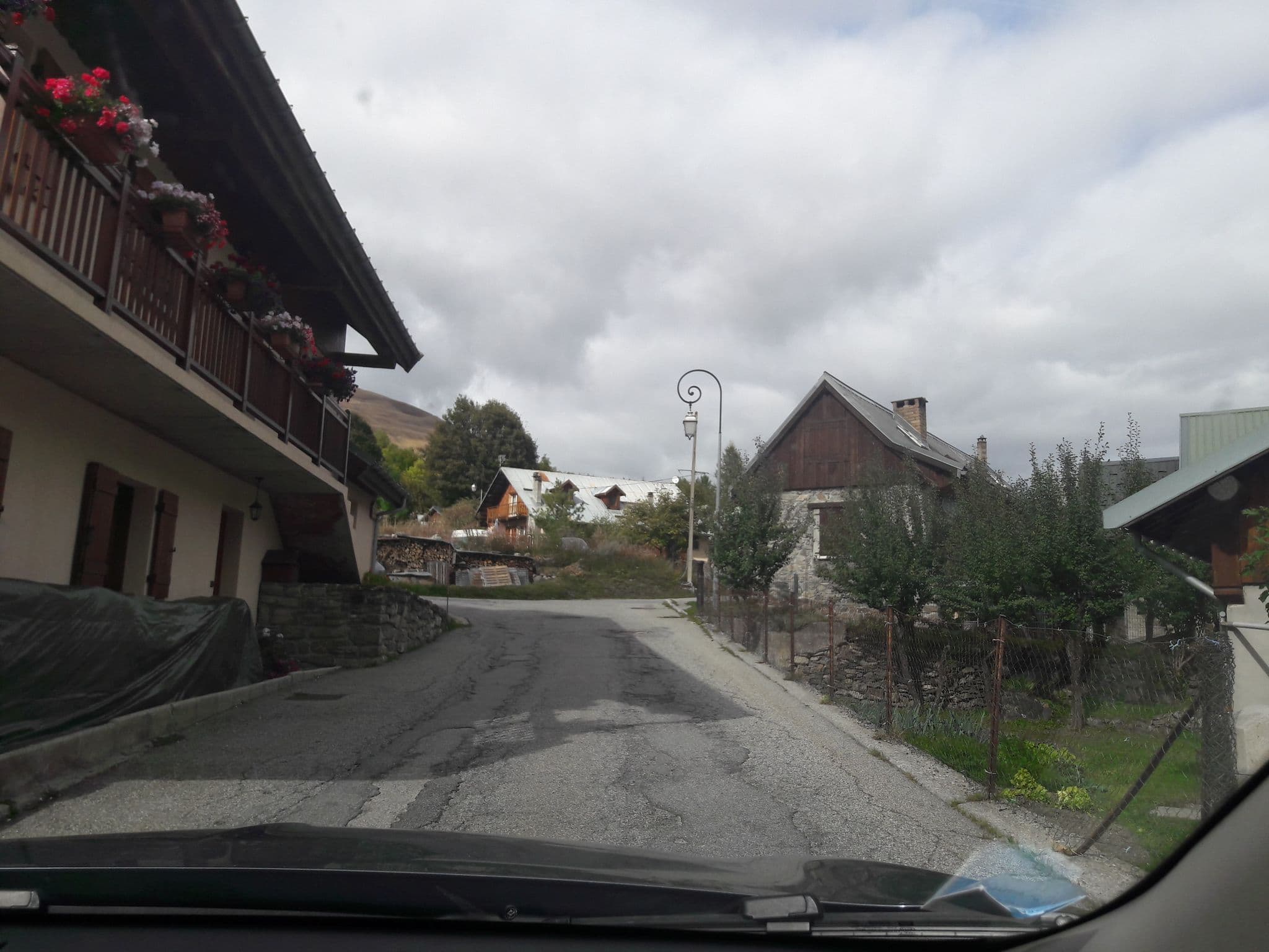 Street view near La Rénovée, Valloire