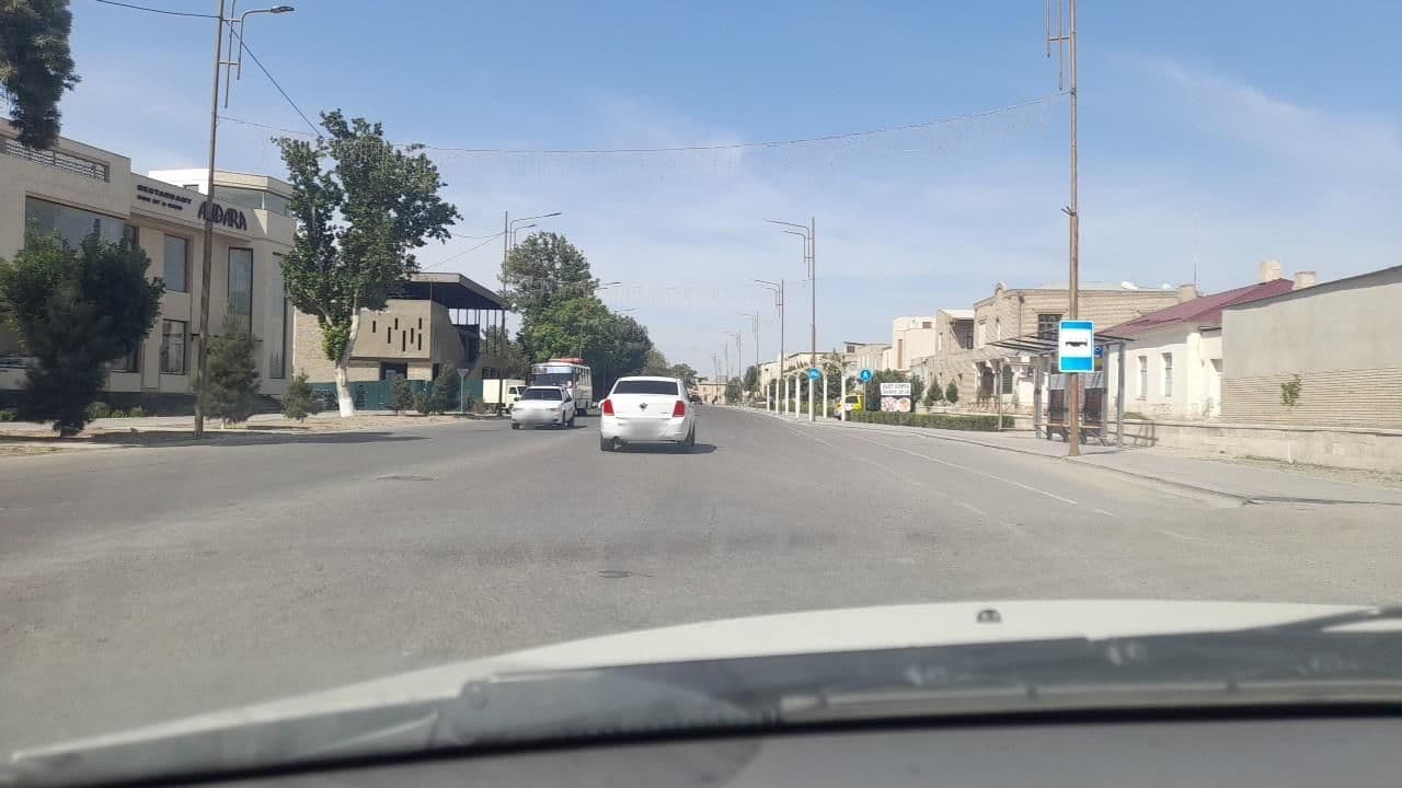 Street view near Paradise Plaza, Bukhara — © georgiysys (CC BY-SA · Mapillary)