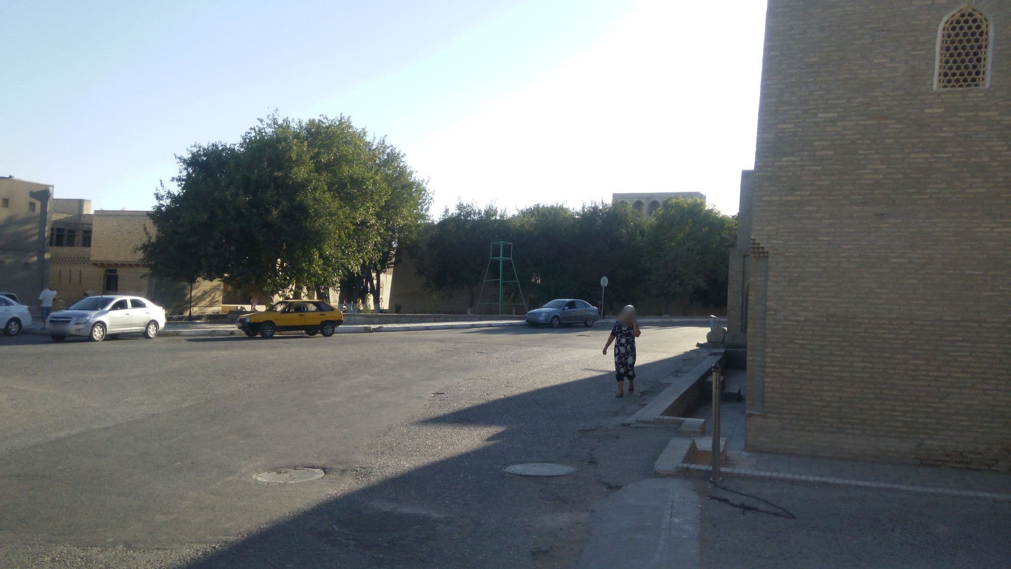 Street view near Kukaldosh Hotel, Bukhara — © georgiysys (CC BY-SA · Mapillary)