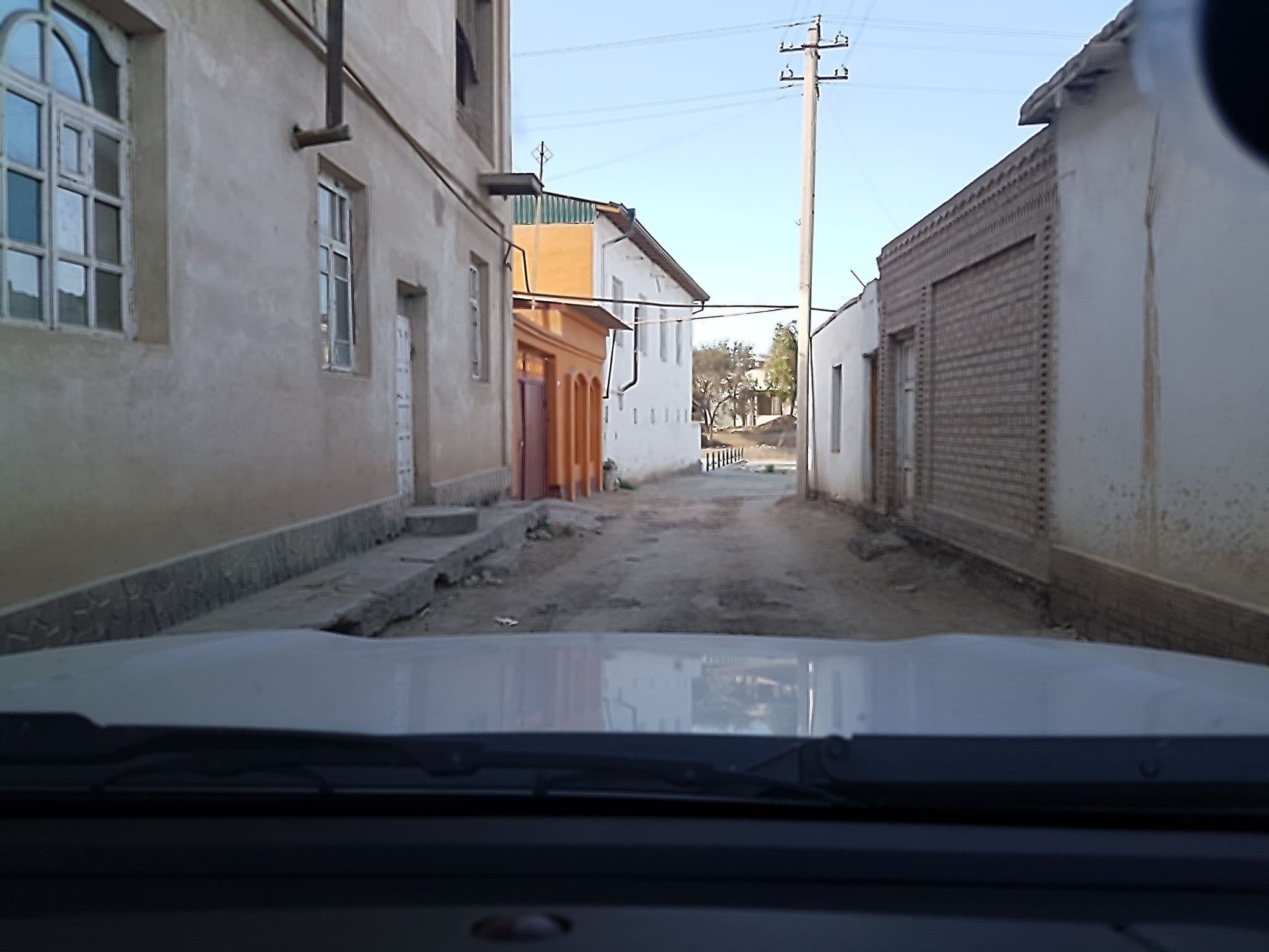 Street view near Gavhar House, Xiva — © whetto (CC BY-SA · Mapillary)