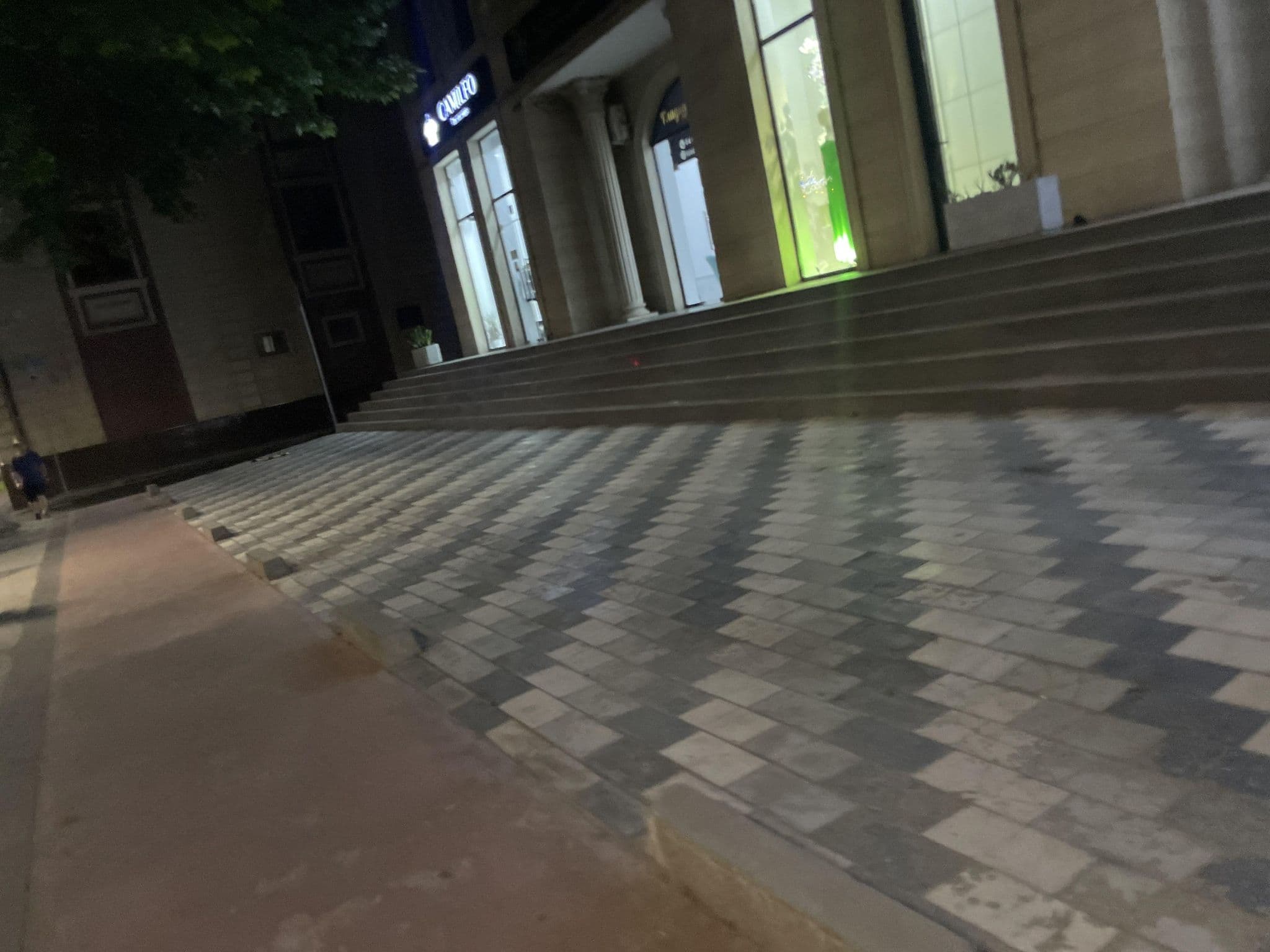 Street view near Grand Art Hotel, Tashkent — © asduzbshah12 (CC BY-SA · Mapillary)
