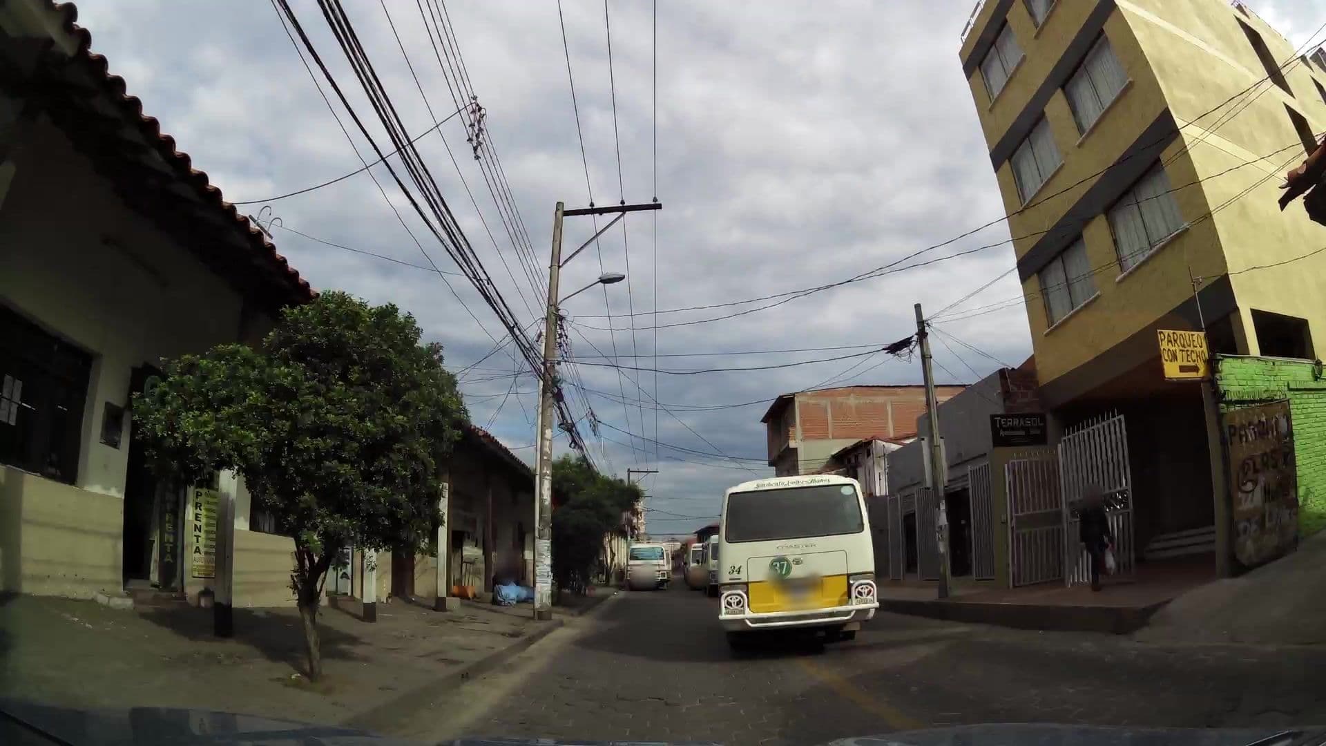 Street view near Apart Hotel Terranova, Santa Cruz de la Sierra — © kaartcam (CC BY-SA · Mapillary)