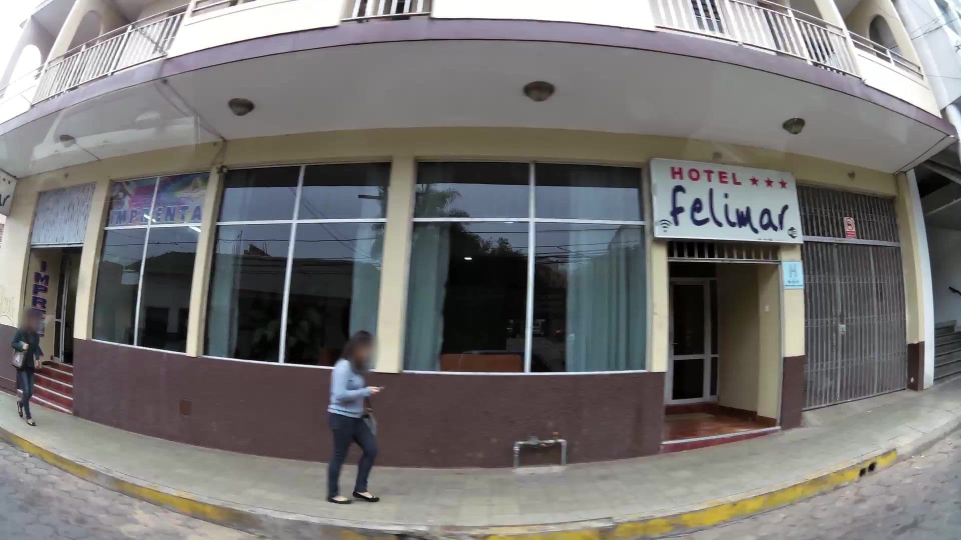 Street view near Hostal Ibiza, Santa Cruz de la Sierra — © kaartcam (CC BY-SA · Mapillary)