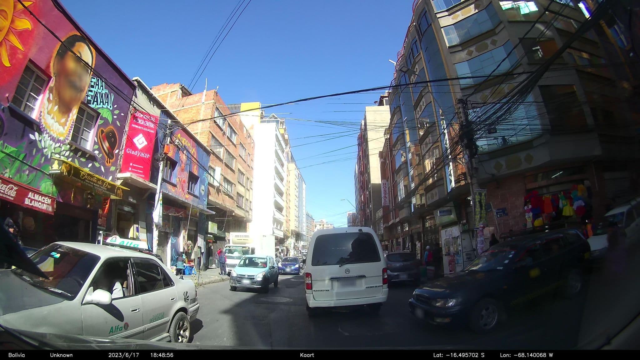 Street view near Isabela Hotel Suite, La Paz — © kaart_2 (CC BY-SA · Mapillary)