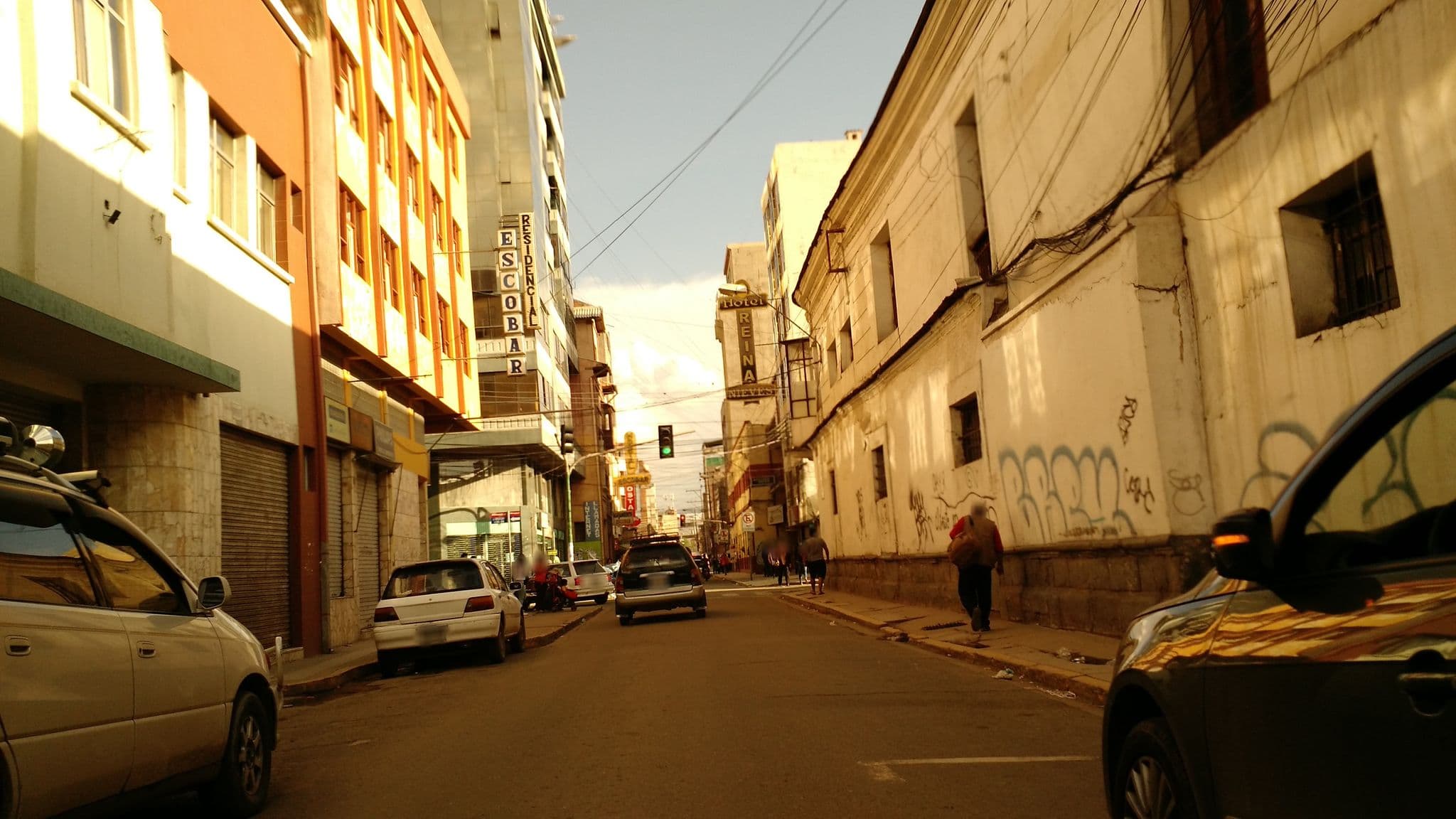 Street view near Hotel Regina 3, Cochabamba — © alexrox (CC BY-SA · Mapillary)