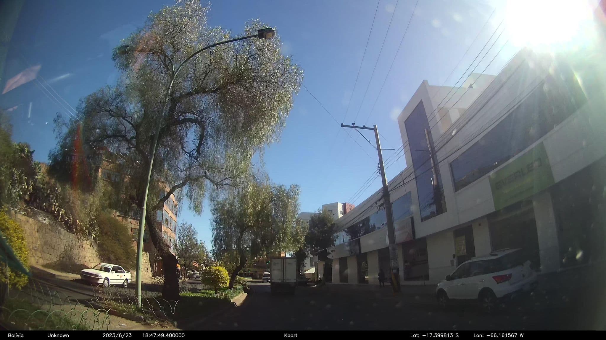 Street view near Casa Discreta Cochabamba, Cochabamba — © kaart_2 (CC BY-SA · Mapillary)
