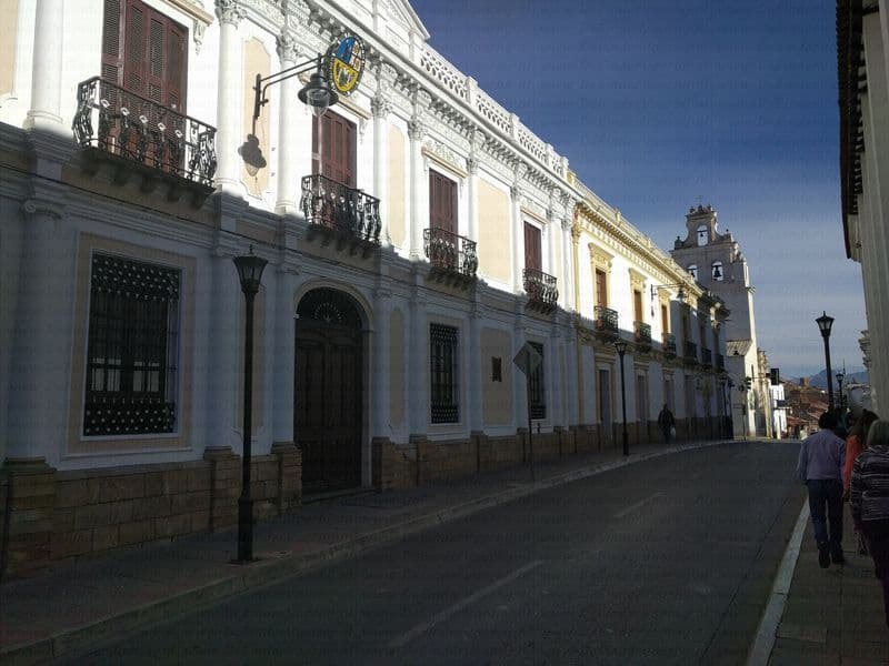 Street view near Hostal Colors, Sucre — © janvanbekkum (CC BY-SA · Mapillary)