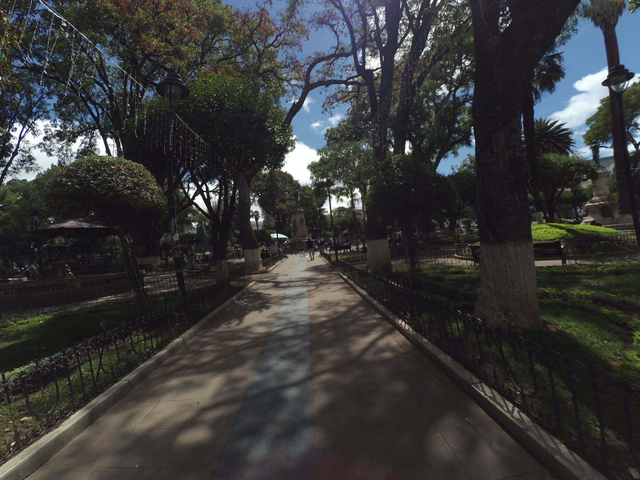 Street view near Hostal Santa cruz, Sucre — © yoviajo (CC BY-SA · Mapillary)