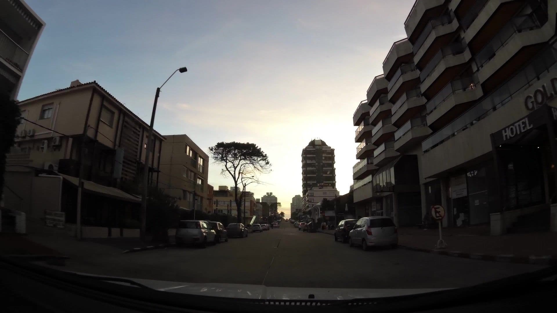 Street view near Quarto Do Hotel, Punta del Este — © kaartcam (CC BY-SA · Mapillary)