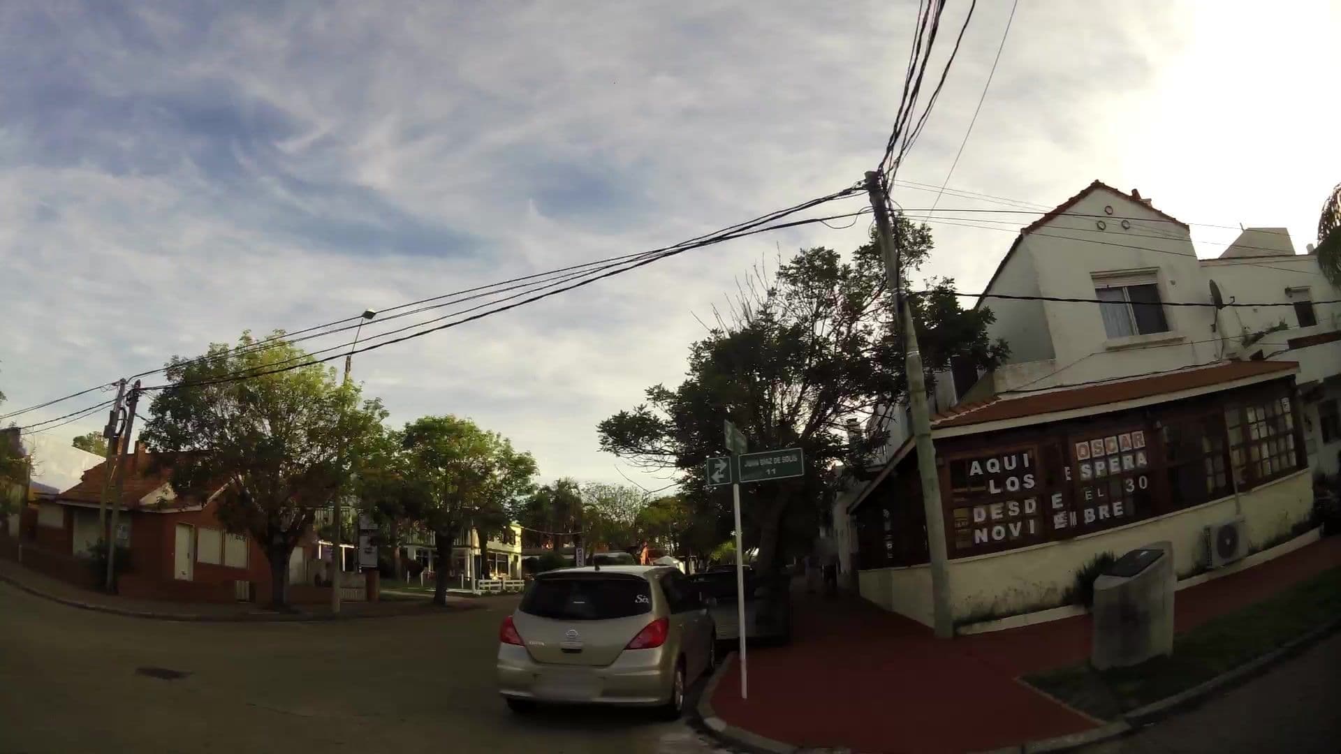 Street view near Puerto las Palmas Hotel Punta Del Este, Punta del Este — © kaartcam (CC BY-SA · Mapillary)