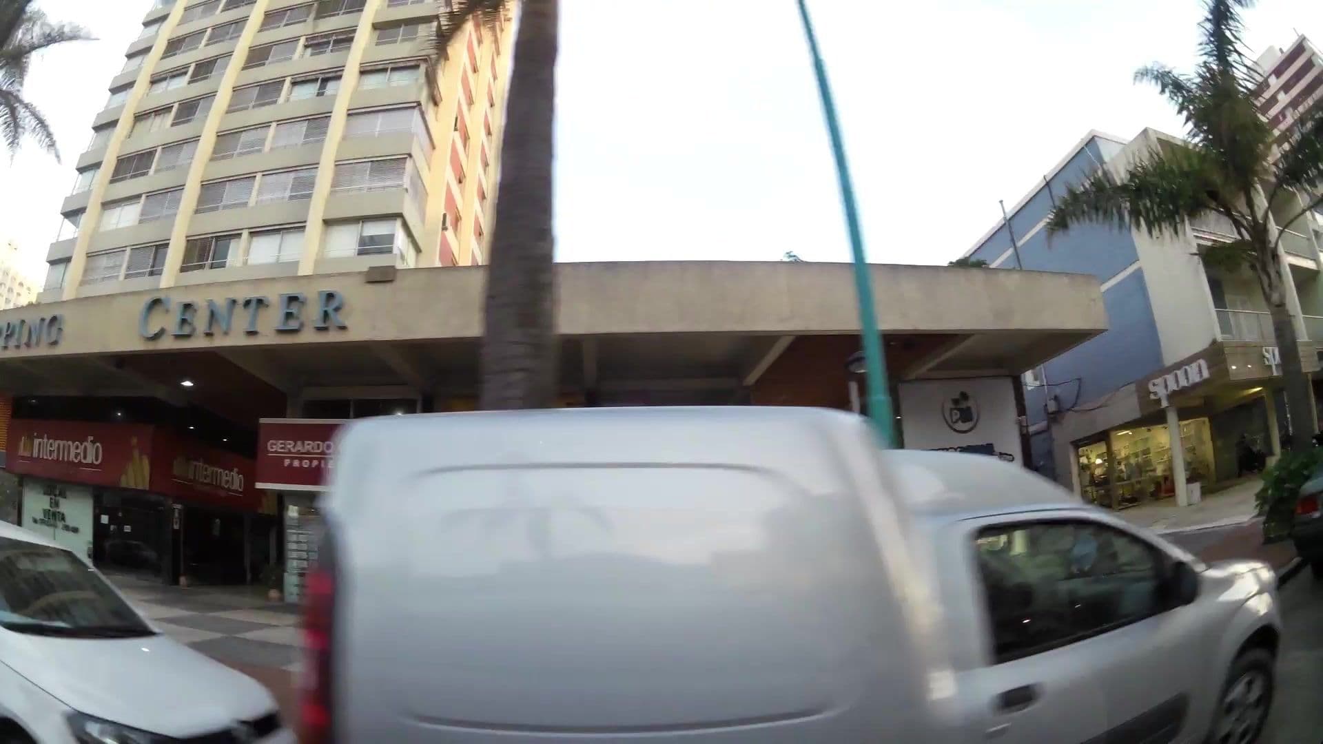 Street view near Apart Hotel, Punta del Este — © kaartcam (CC BY-SA · Mapillary)