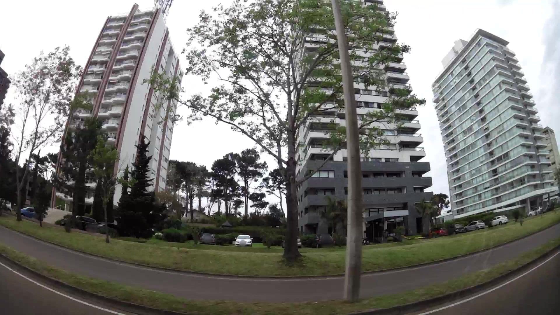 Street view near Jardines Del Country, Punta del Este — © kaartcam (CC BY-SA · Mapillary)