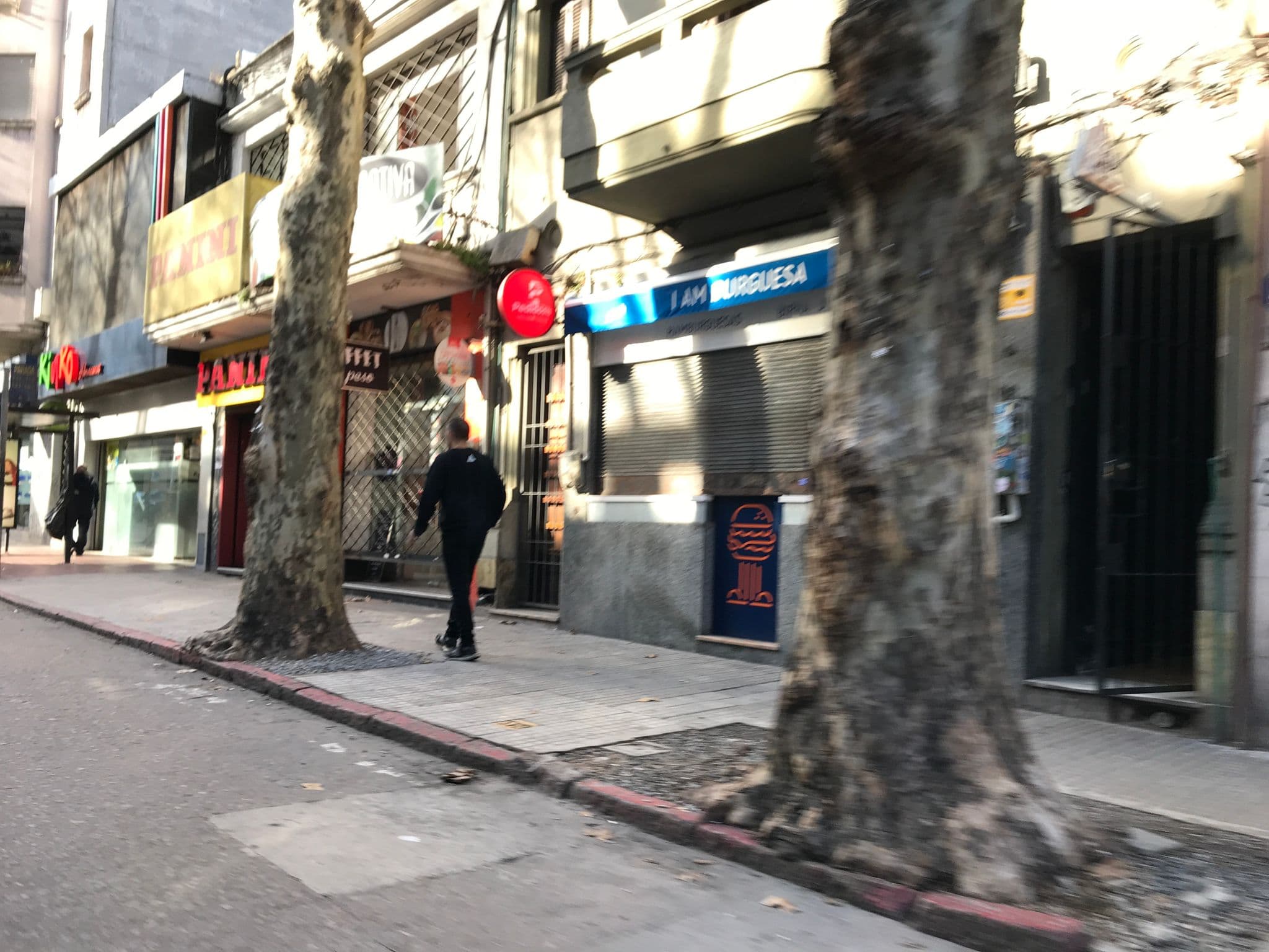 Street view near Hotel ITA, Montevideo — © ejegg (CC BY-SA · Mapillary)