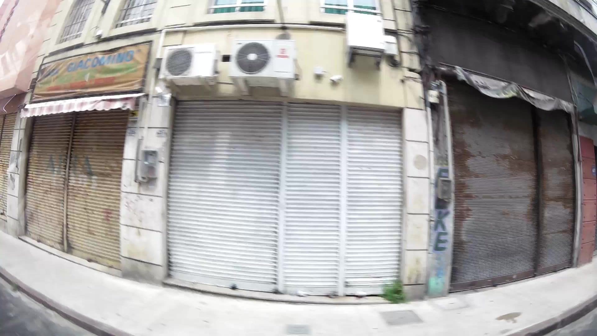 Street view near Nomade Suites, Montevideo — © kaartcam (CC BY-SA · Mapillary)