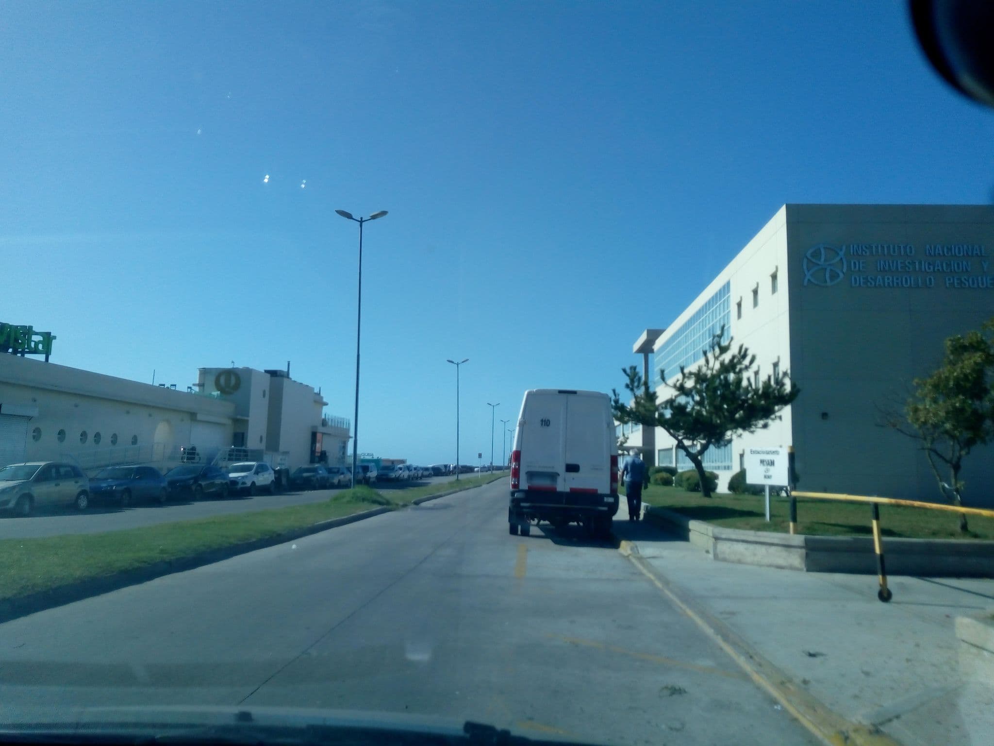 Street view near Movistar, Mar del Plata — © nicfer (CC BY-SA · Mapillary)