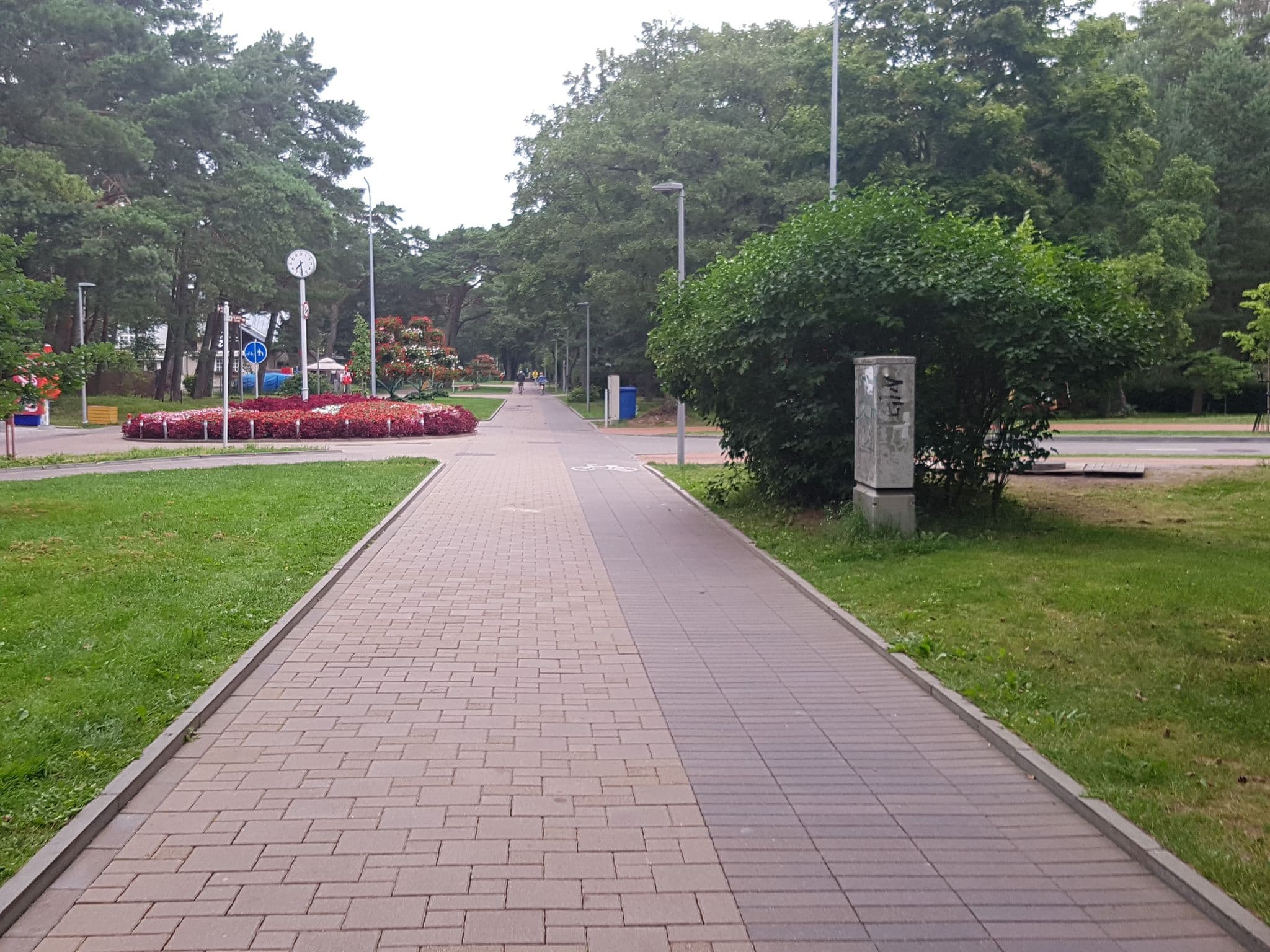 Street view near VasarosAMBASADA, Palanga — © richmondas (CC BY-SA · Mapillary)
