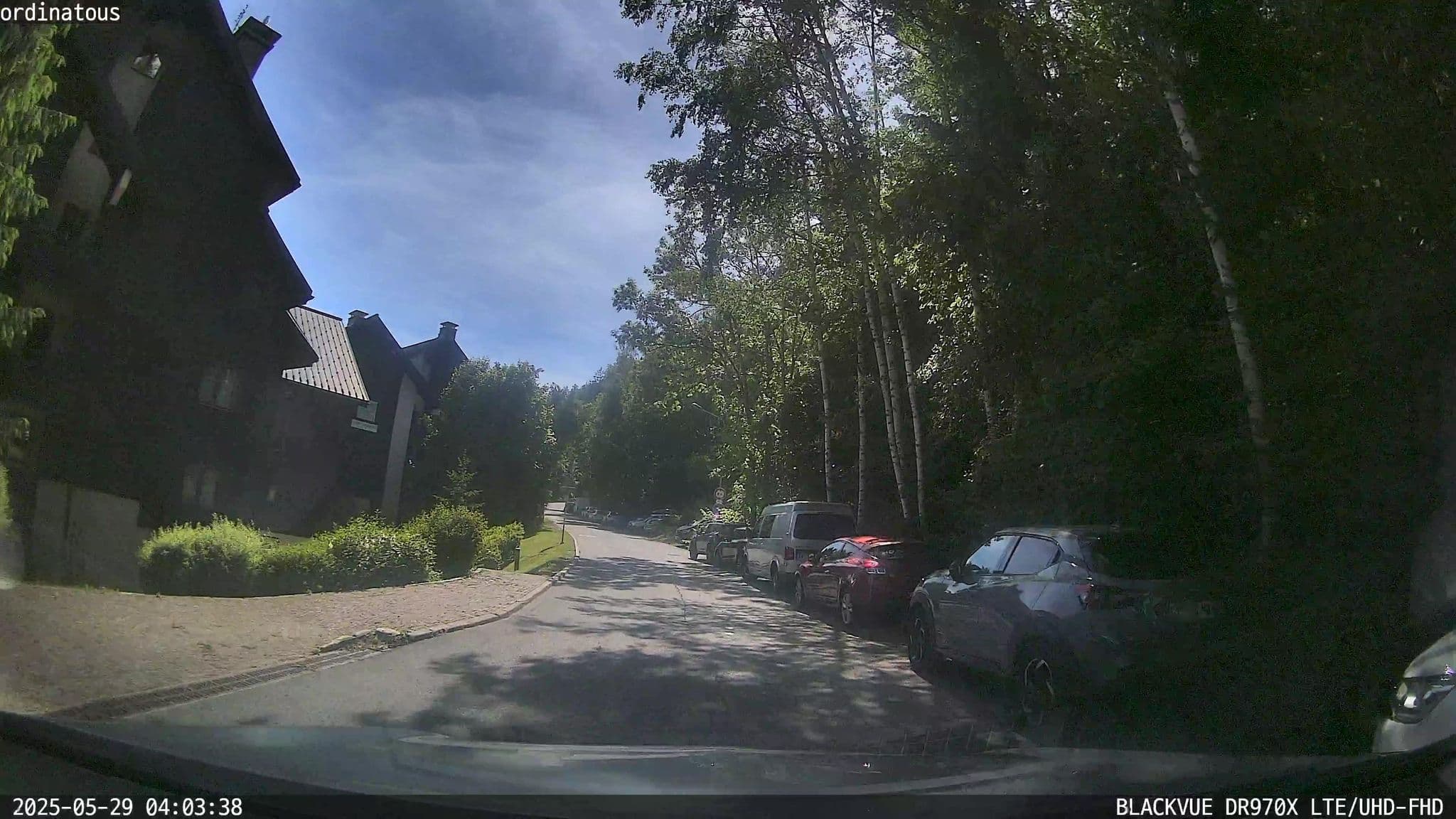 Street view near Les Balcons du Savoy, Chamonix-Mont-Blanc — © ordinatous (CC BY-SA · Mapillary)
