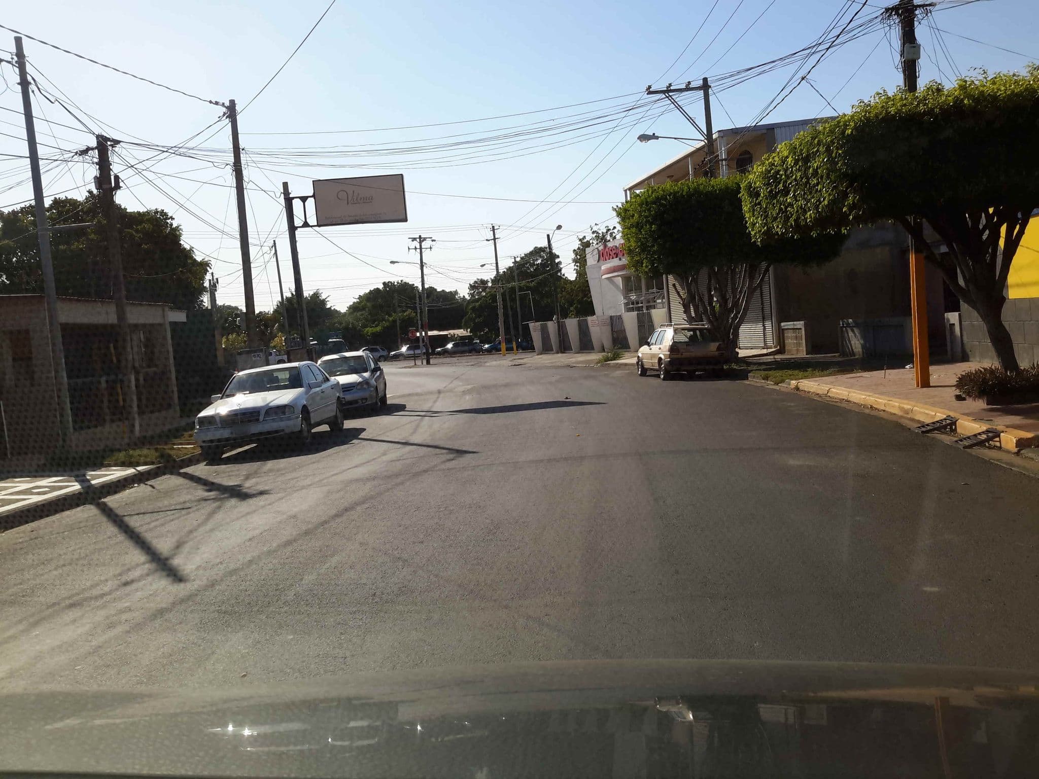 Street view near Hotel Barceló Managua, Managua — © jaakkoh (CC BY-SA · Mapillary)
