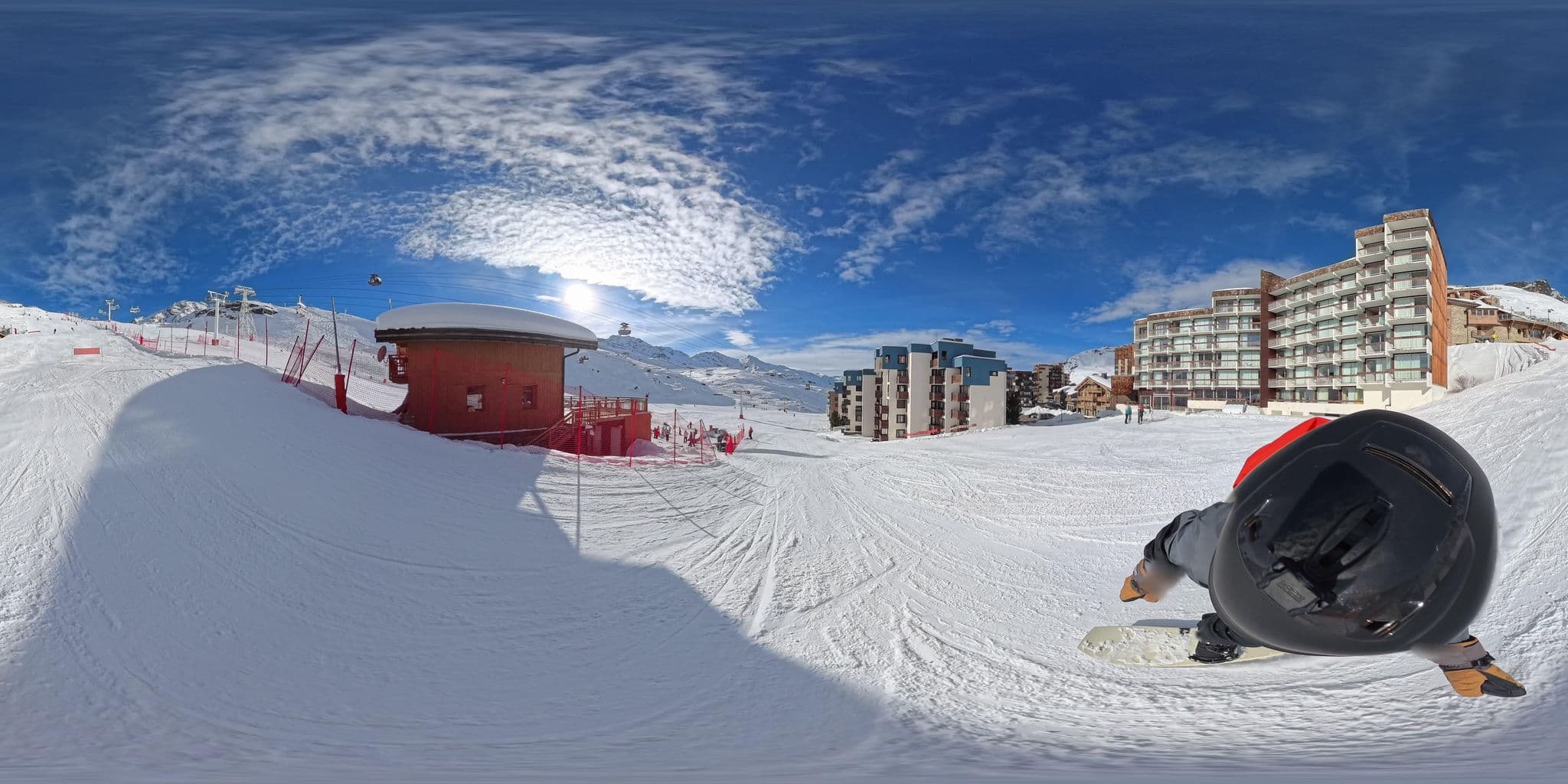 Street view near Le Gypaète, Val Thorens