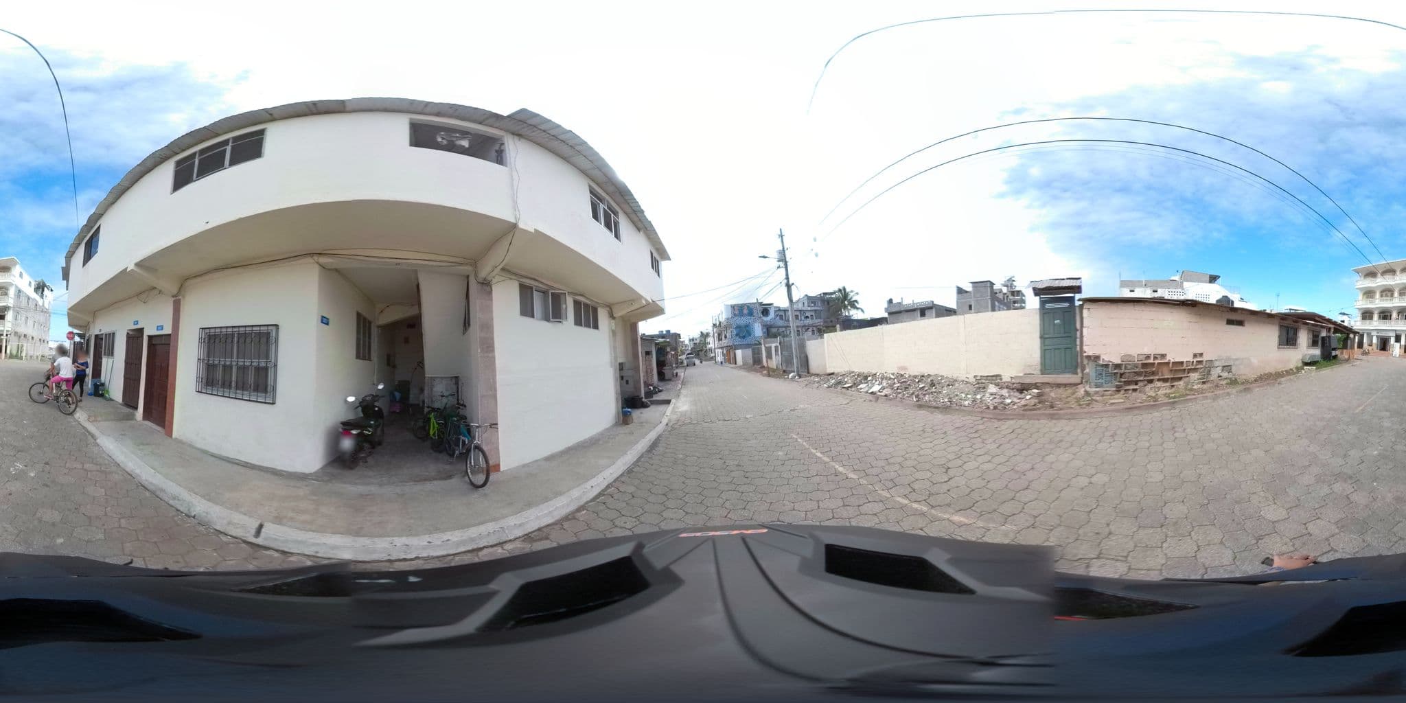 Street view near Coloma Stone Suites, Puerto Ayora — © sdanielzer (CC BY-SA · Mapillary)