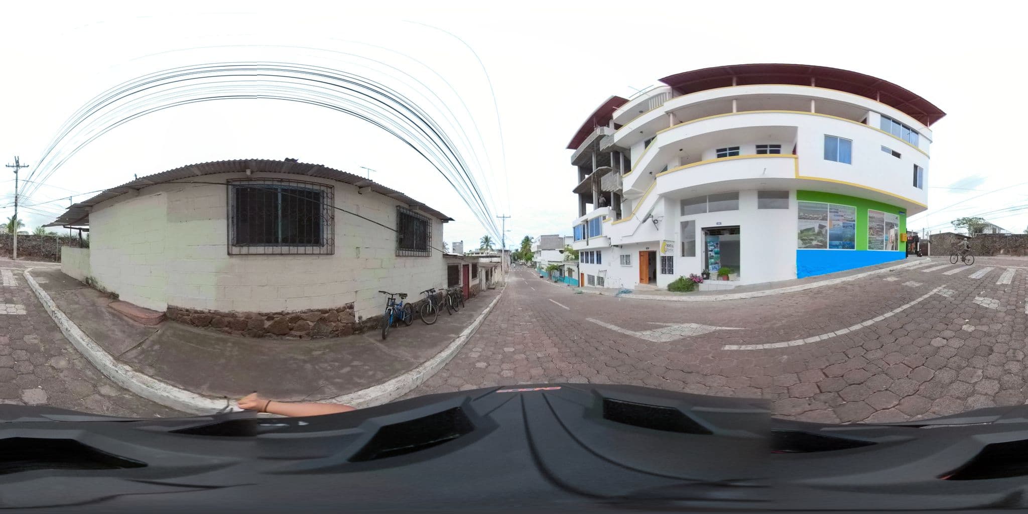 Street view near Gloria - Galapagos Inn, Puerto Ayora — © sdanielzer (CC BY-SA · Mapillary)