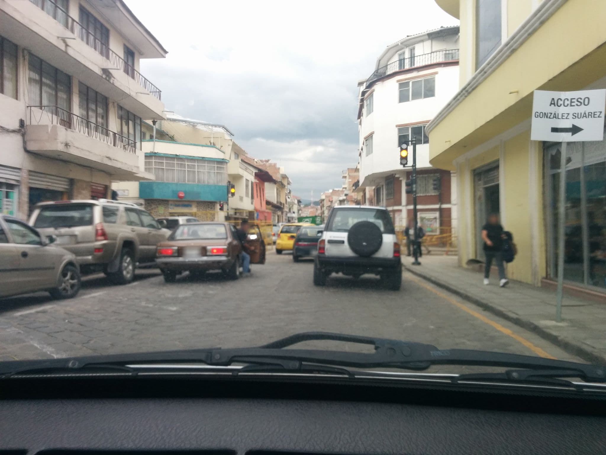 Street view near Hotel Majestic Ii, Cuenca — © humitos (CC BY-SA · Mapillary)