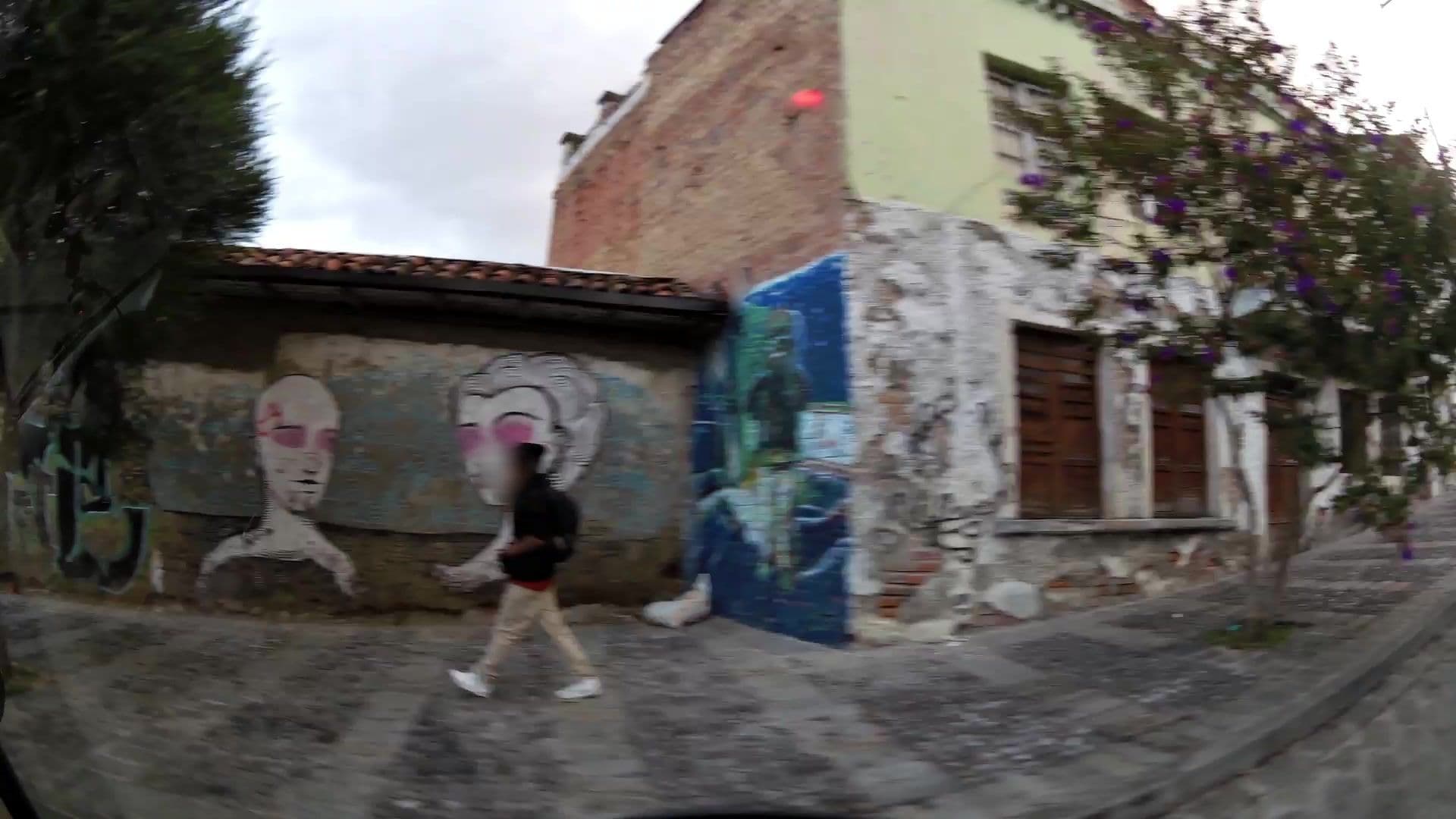Street view near Hotel El Puente, Cuenca — © kaartcam (CC BY-SA · Mapillary)