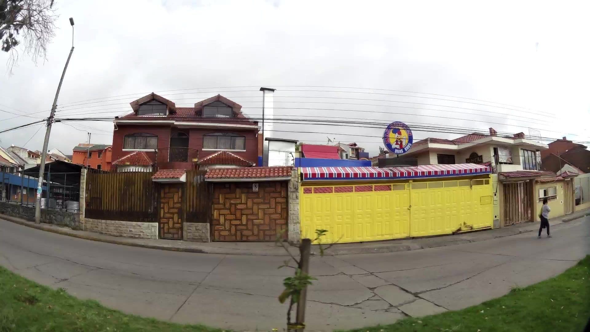 Street view near Gonzalez Y Gonzalez, Cuenca — © kaartcam (CC BY-SA · Mapillary)