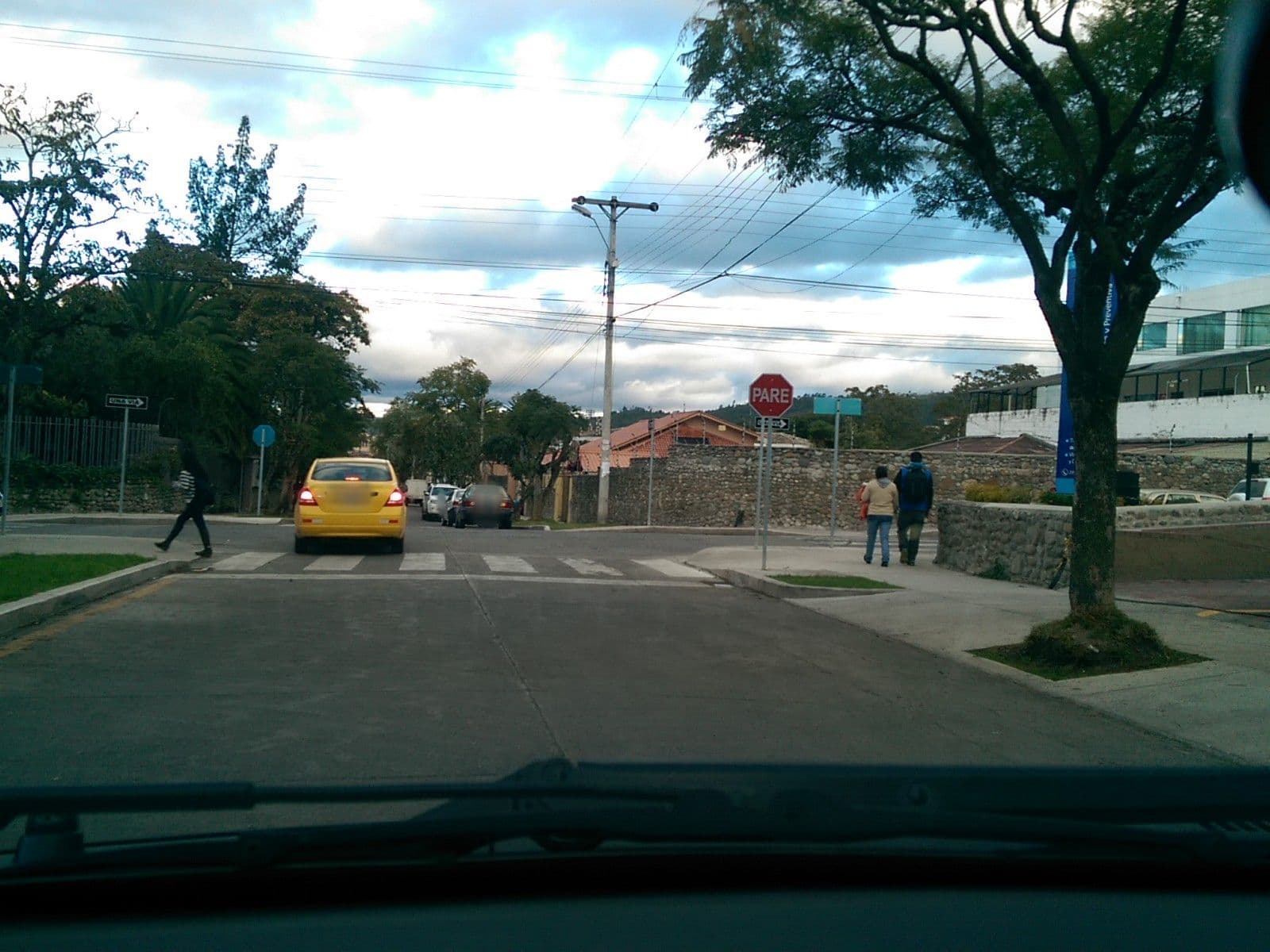 Street view near Casa Hotel Dos puentes, Cuenca — © temporalista (CC BY-SA · Mapillary)