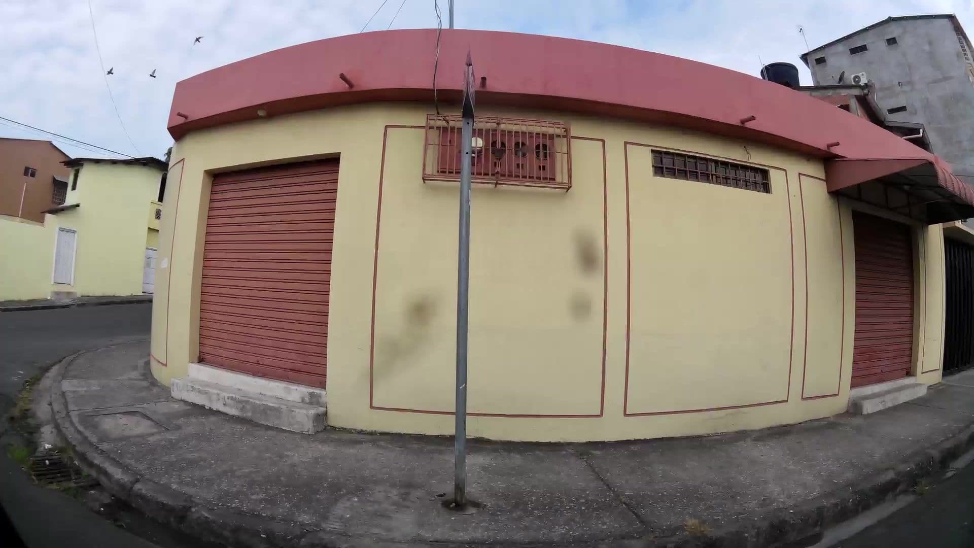 Street view near Corona Real, Guayaquil — © kaartcam (CC BY-SA · Mapillary)
