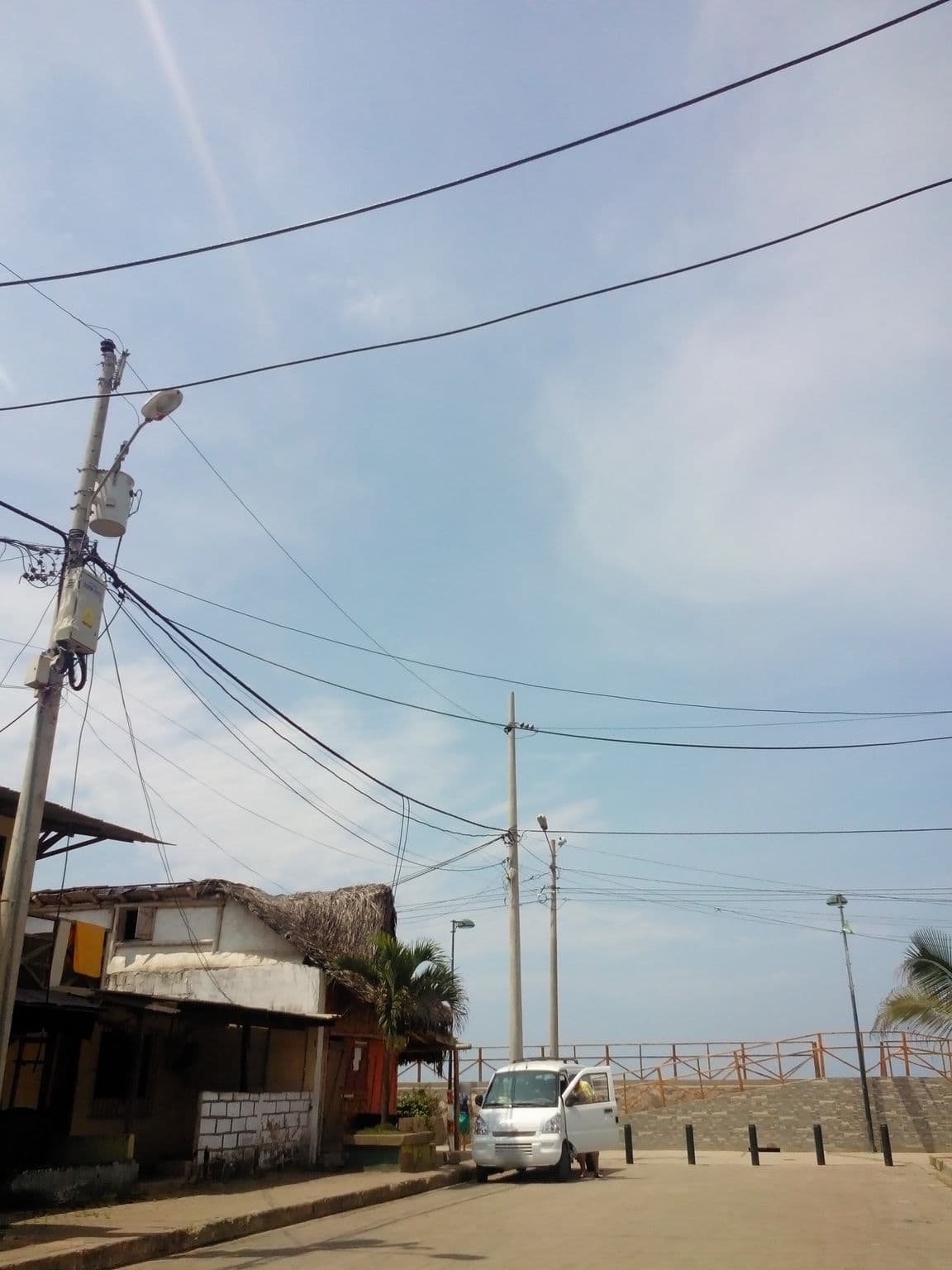 Street view near Hostal Las Palmeras, Santa Elena — © reisender (CC BY-SA · Mapillary)