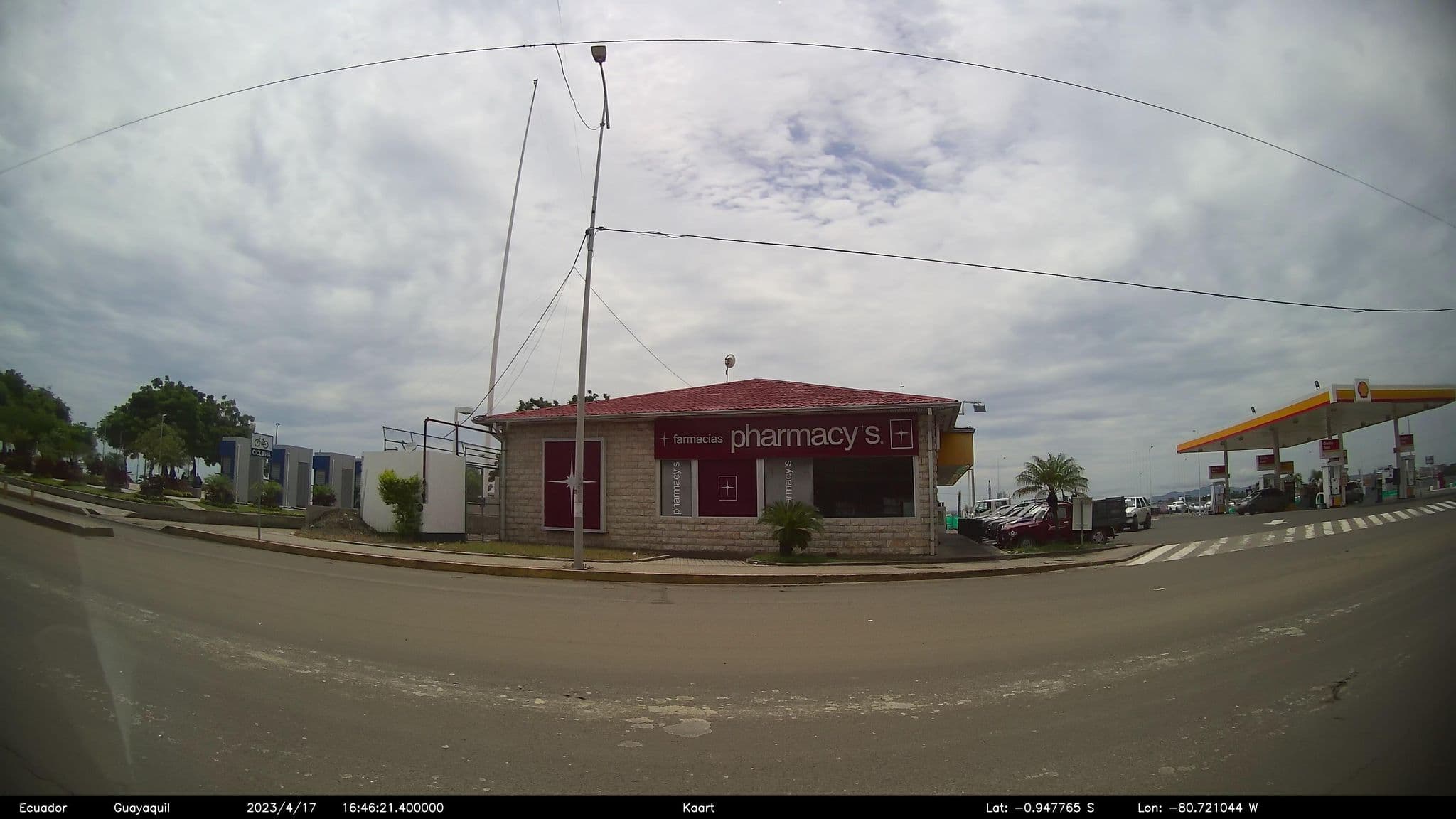 Street view near Hotel Pacifico Inn, Manta — © kaart_2 (CC BY-SA · Mapillary)