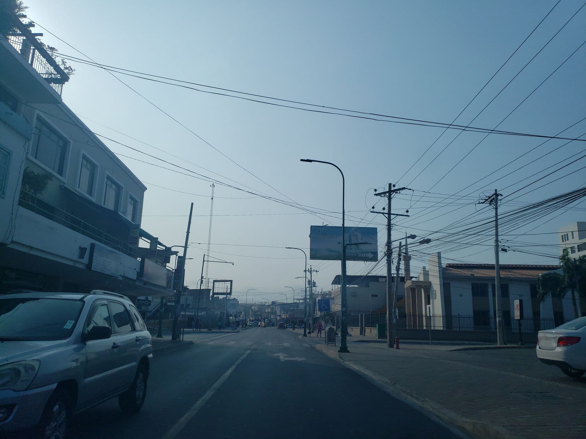 Street view near hostal prestige, Manta — © javendano (CC BY-SA · Mapillary)