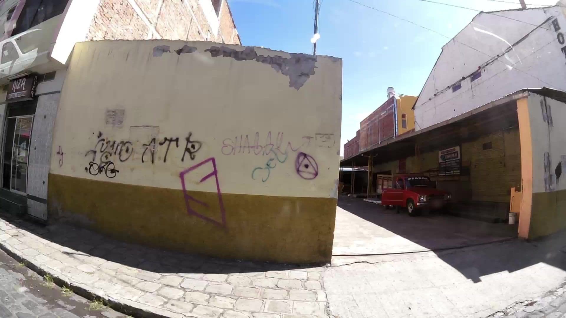 Street view near Mansion Santa Isabella, Riobamba — © kaartcam (CC BY-SA · Mapillary)