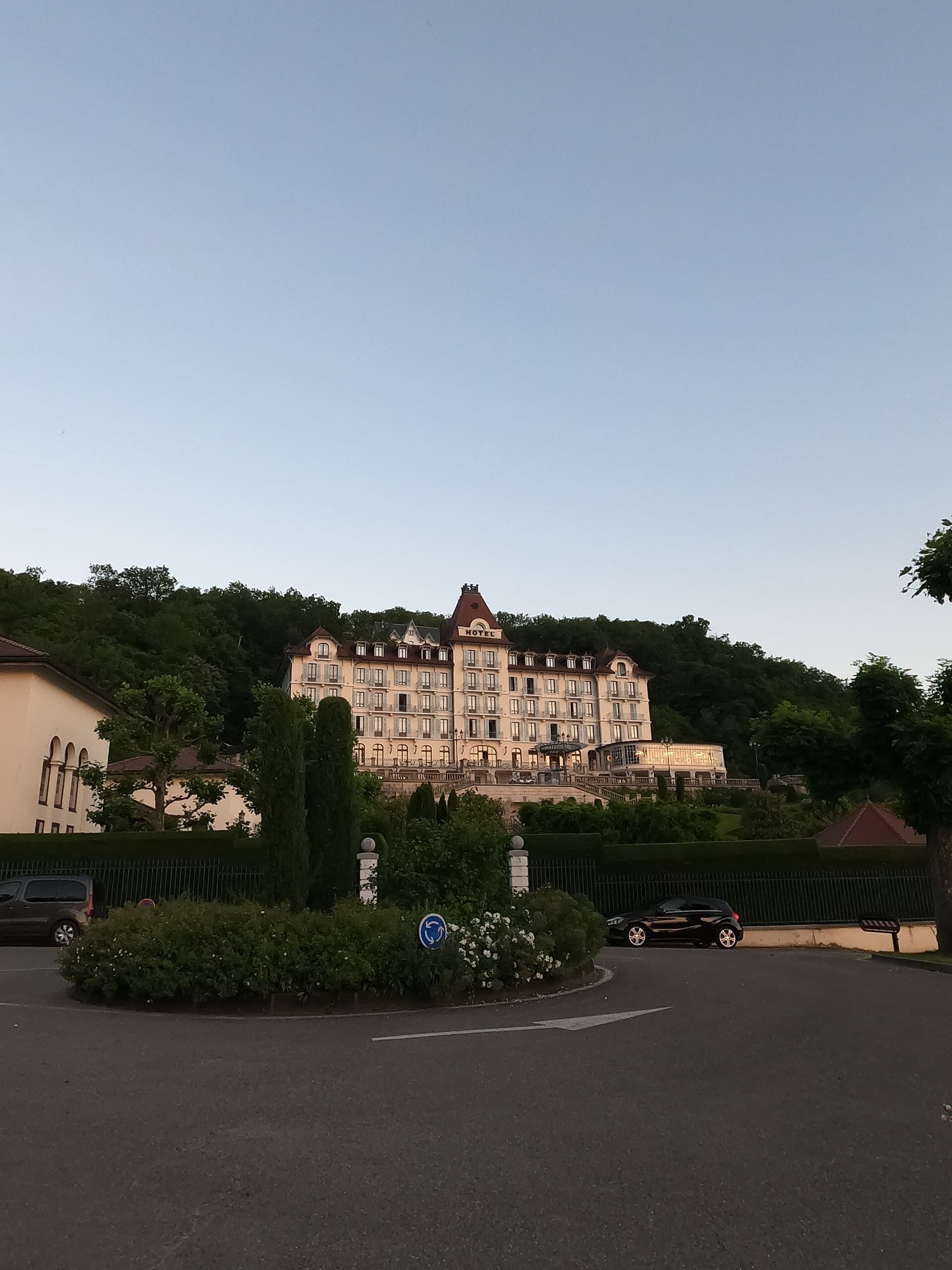 Palace de Menthon (via Wikimedia Commons, CC BY-SA 3.0)