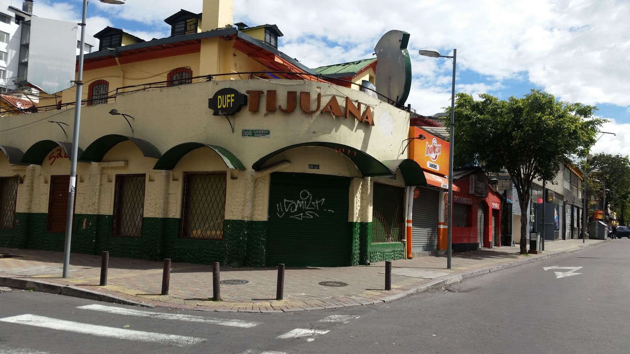 Street view near B&B Otavalo Huasi I, Quito — © ejegg (CC BY-SA · Mapillary)