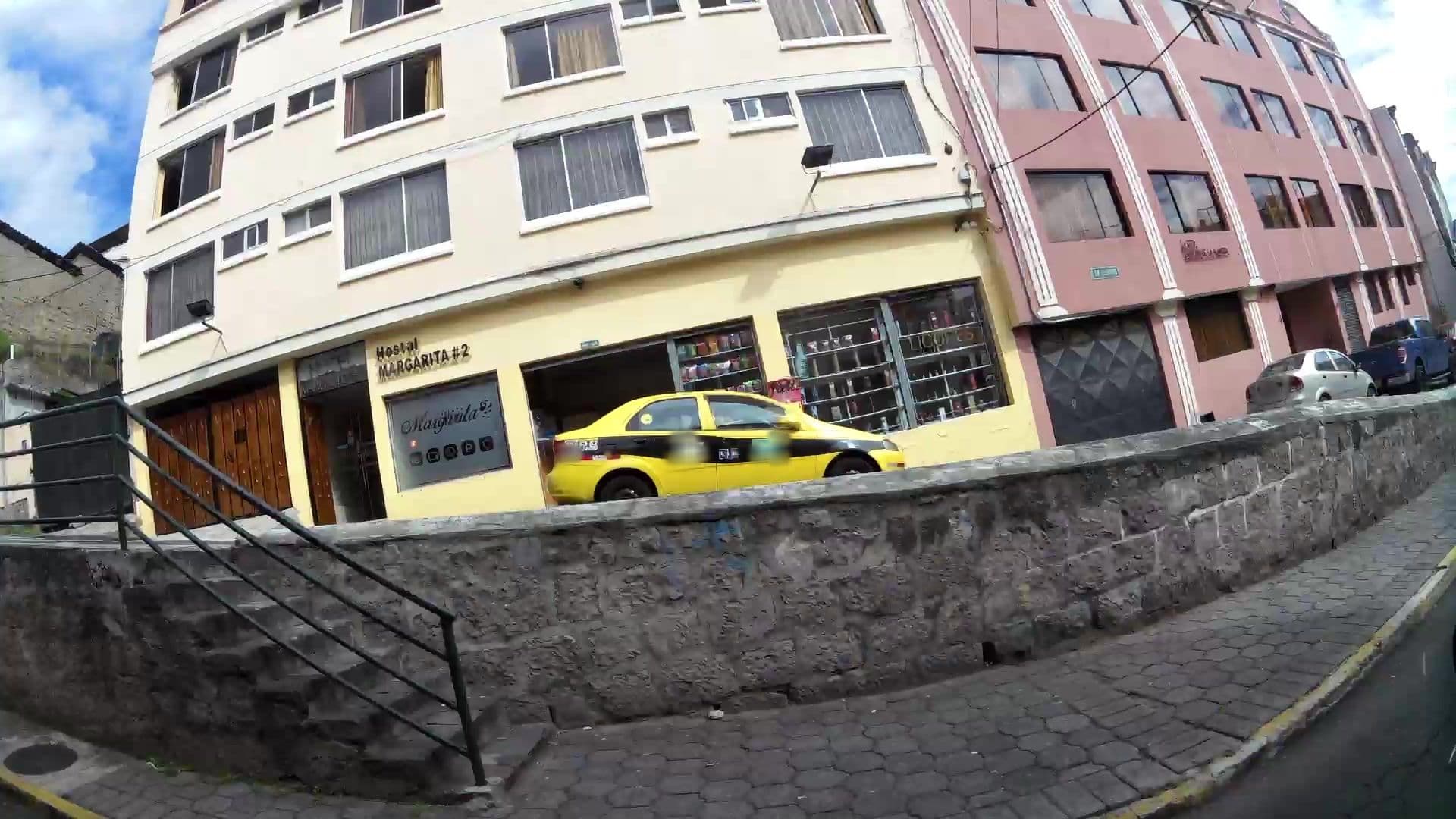 Street view near hostal margarita#2, Quito — © kaartcam (CC BY-SA · Mapillary)