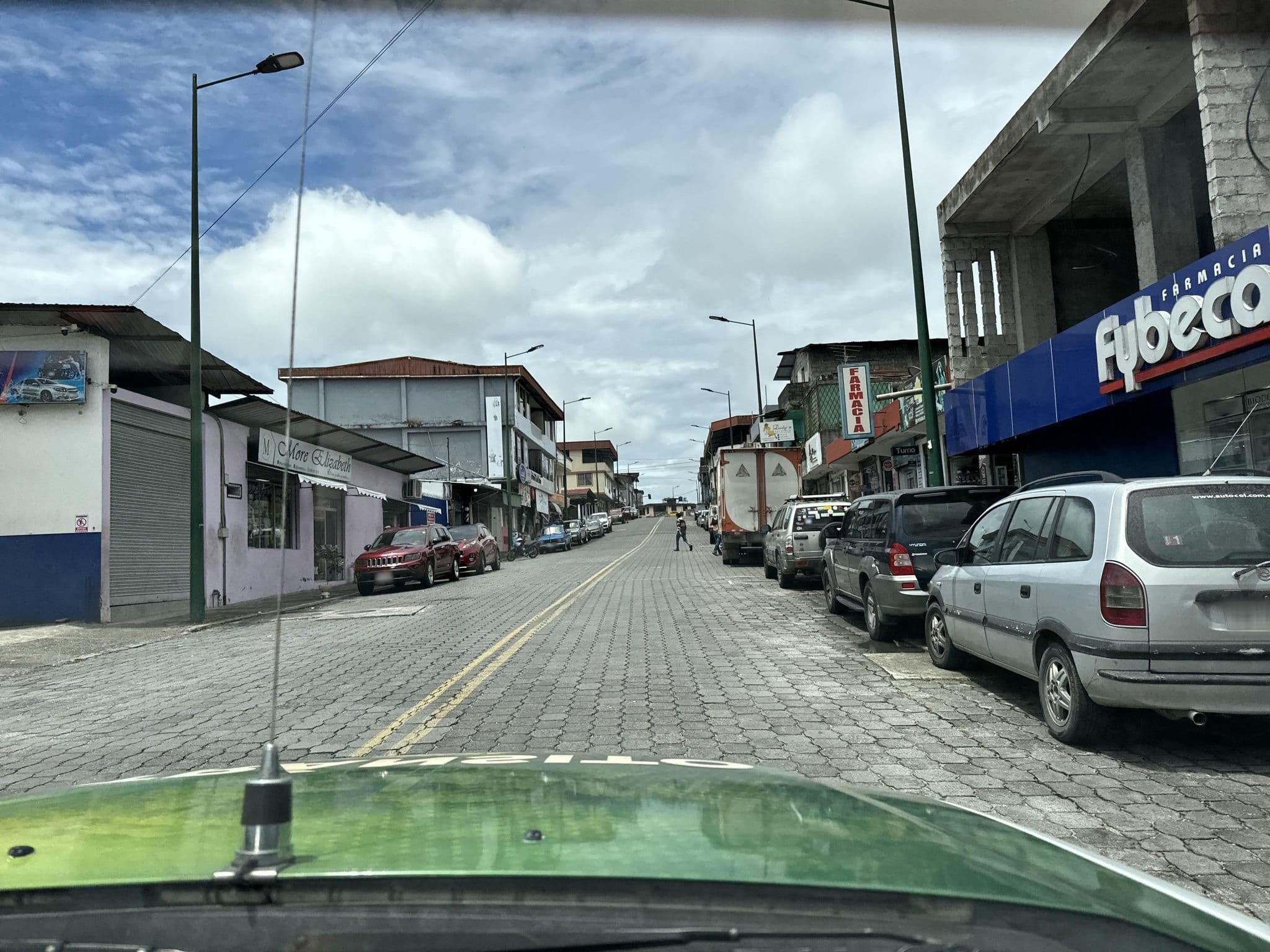 Street view near Hotel Colonia, Tena — © Segundoy (CC BY-SA · Mapillary)
