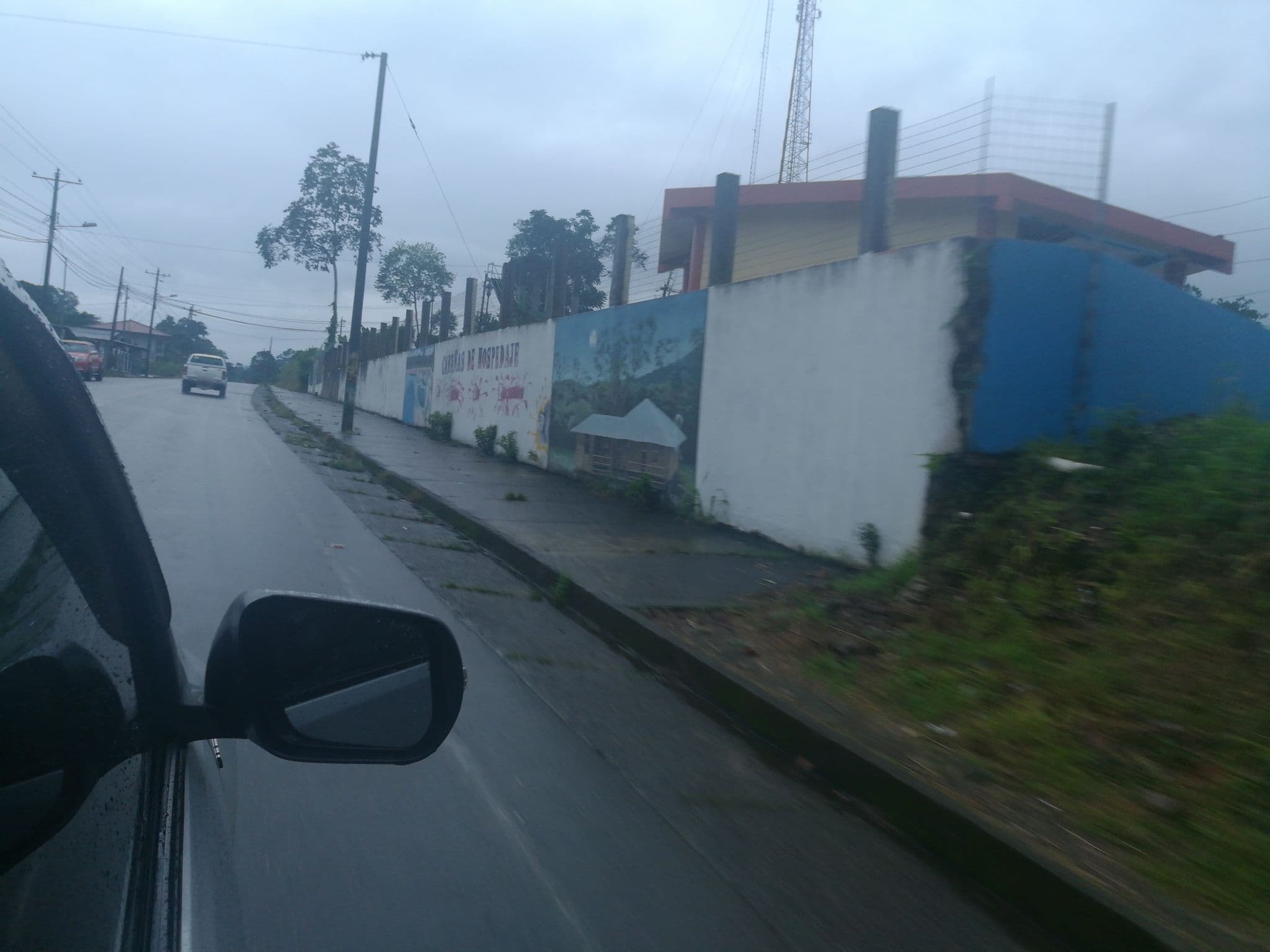 Street view near Hostal Albergue Español, Tena — © CarluchiTena (CC BY-SA · Mapillary)