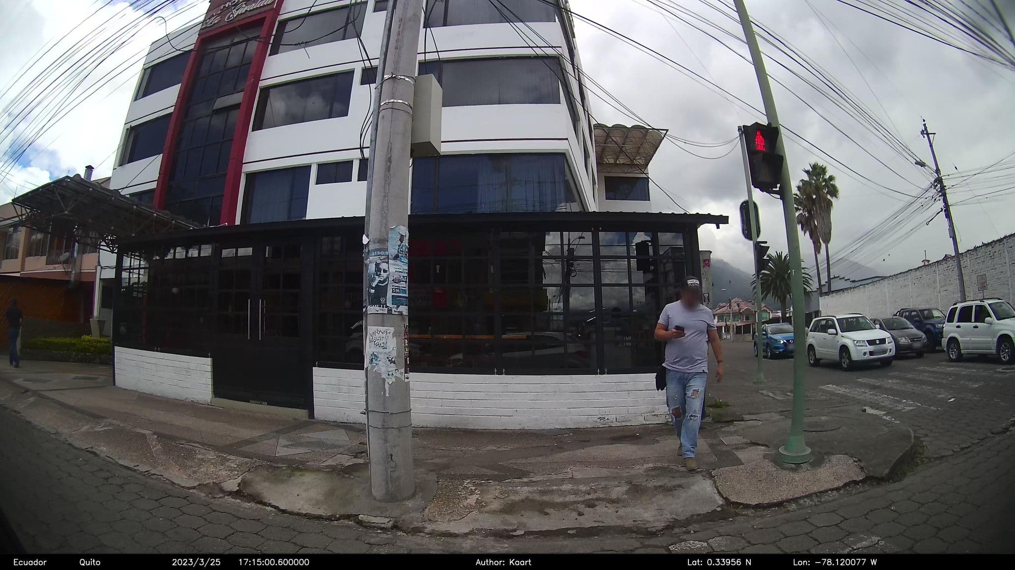 Street view near La Giralda, Ibarra — © kaart_2 (CC BY-SA · Mapillary)